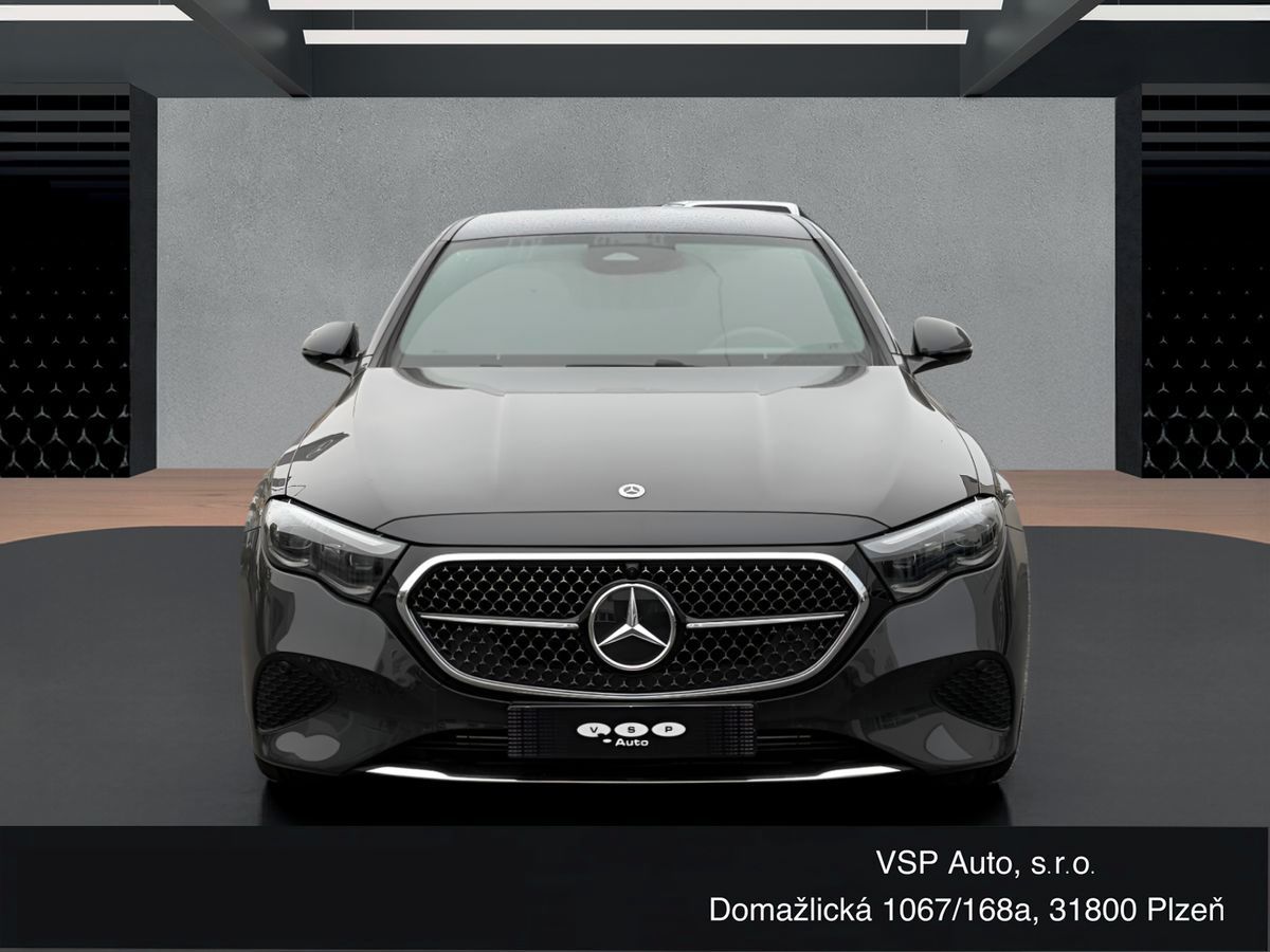 Mercedes-Benz Třídy E, E 220 d 4MATIC - fotka 2