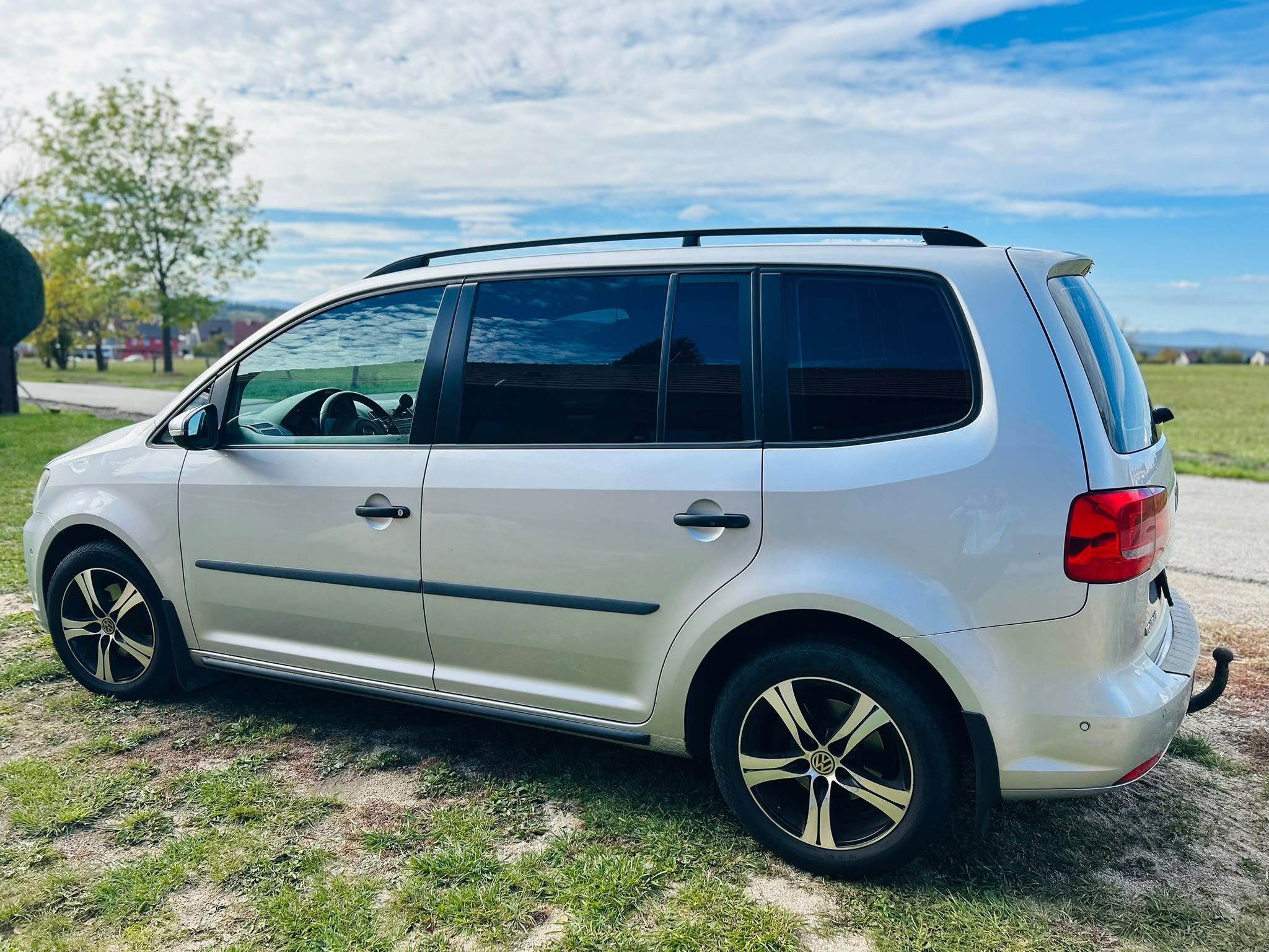 Volkswagen Touran, WV Touran 1.6 TDI - fotka 6