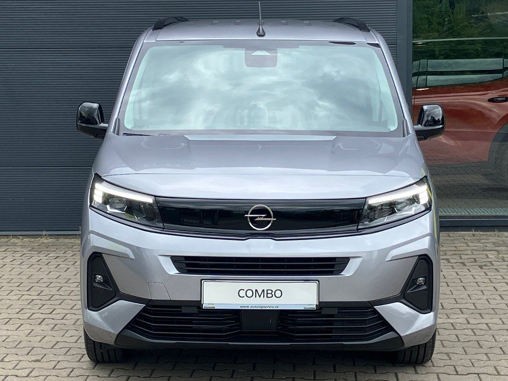 Opel Combo, EDITION 1.2 Turbo (110k) MT6 - fotka 2