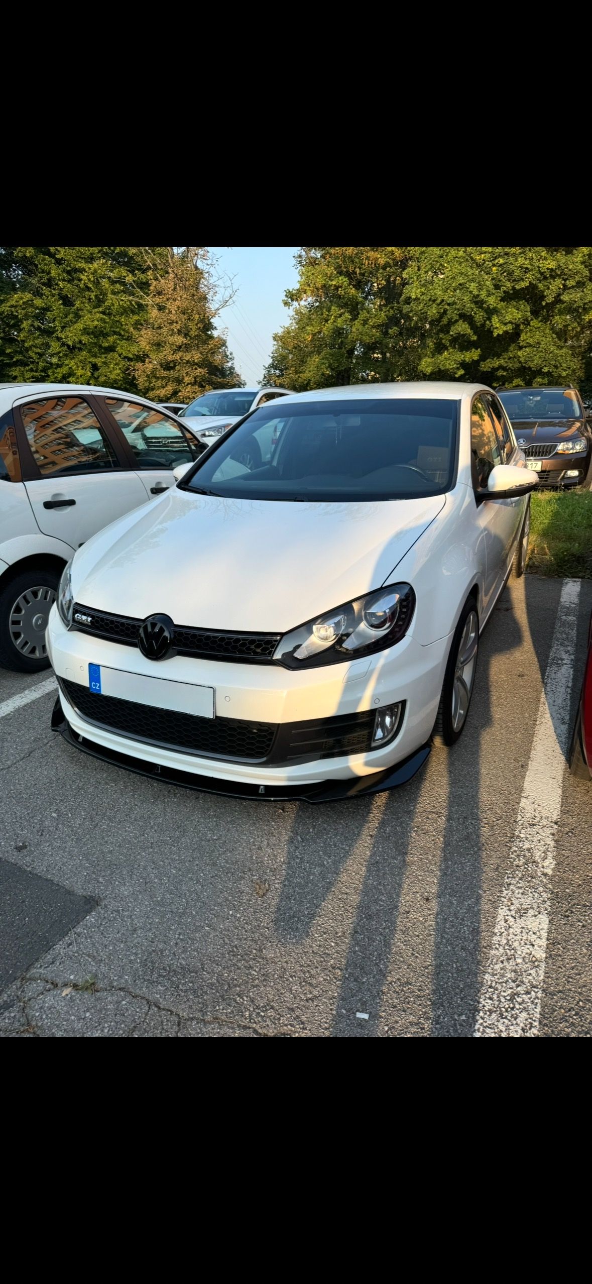 Volkswagen Golf, 2.0 TSI - fotka 3