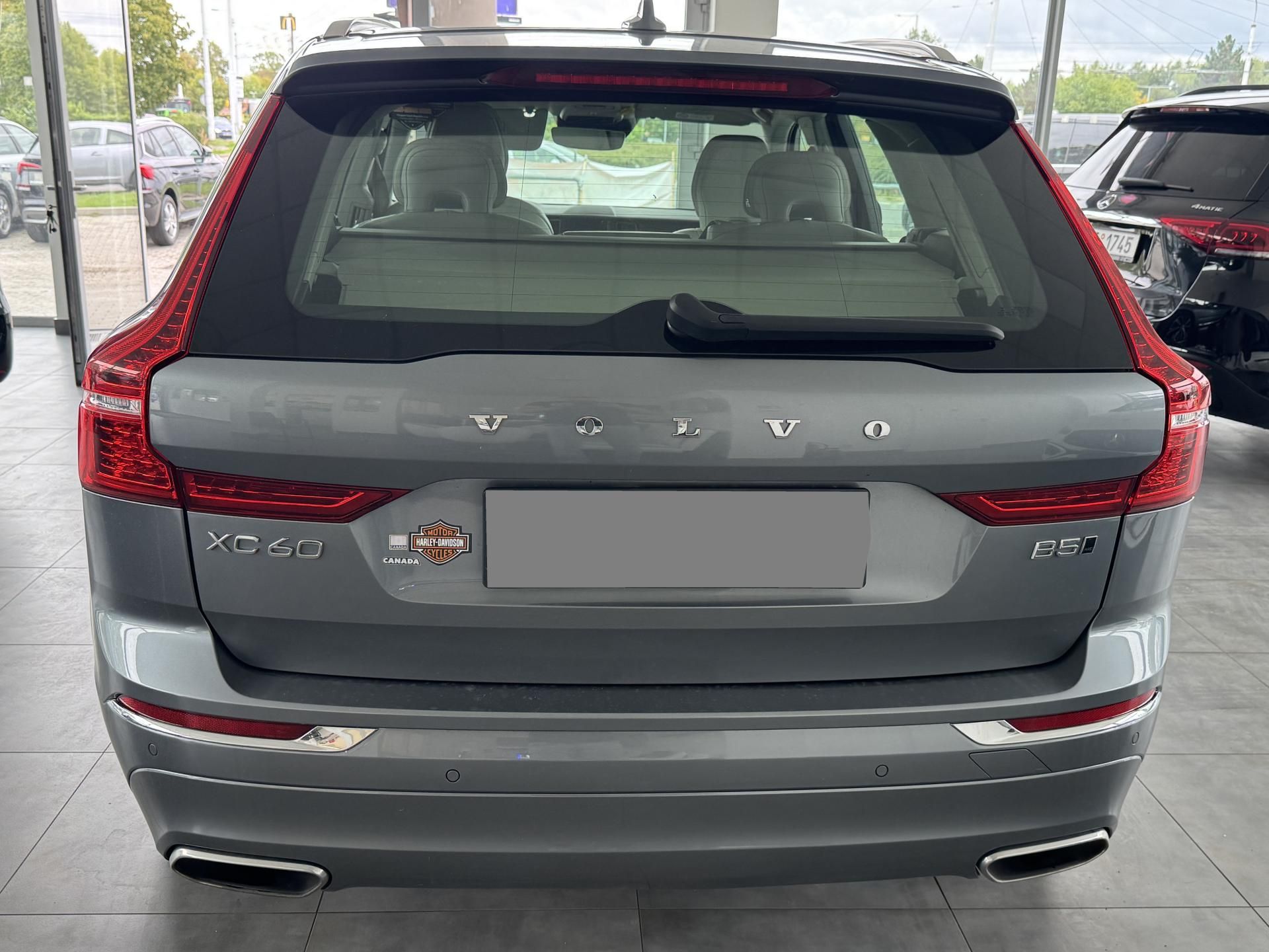 Volvo XC60, XC60 B5 AWD - fotka 6