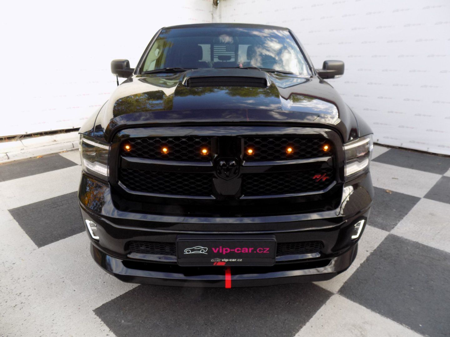 Dodge Ram, 5.7 HEMI/CREW CAB/ČR/DPH/LED/ - fotka 4