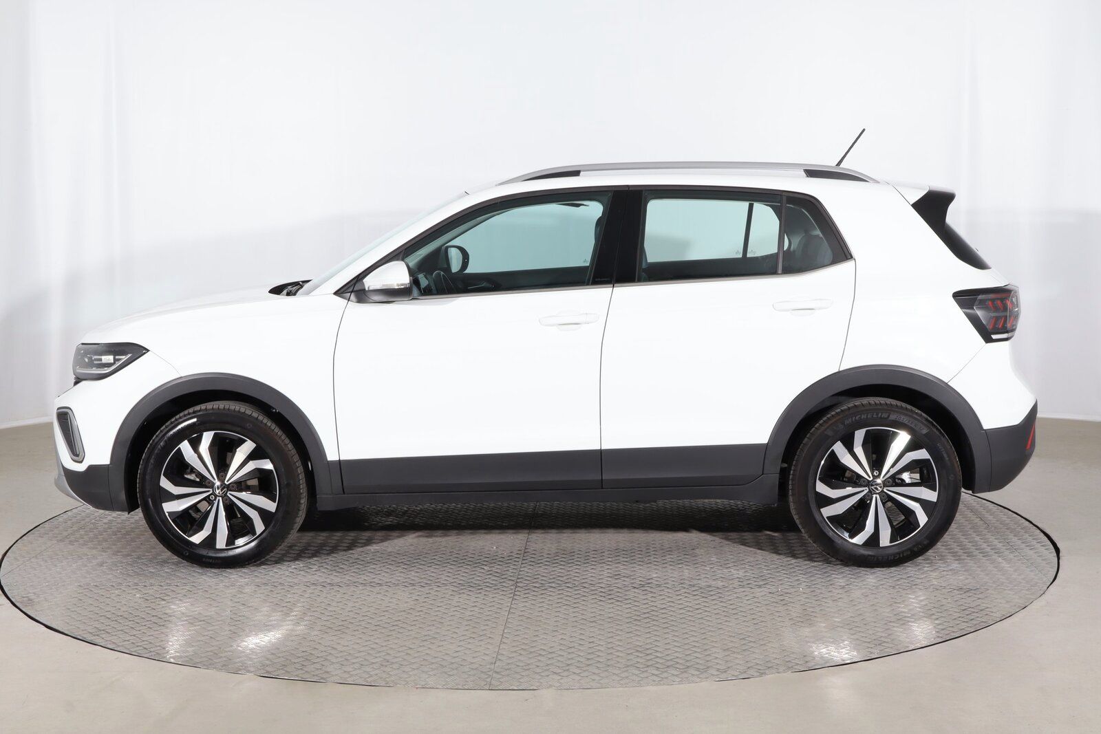Volkswagen T-Cross, 1.0 TSI, Serv.kniha - fotka 3