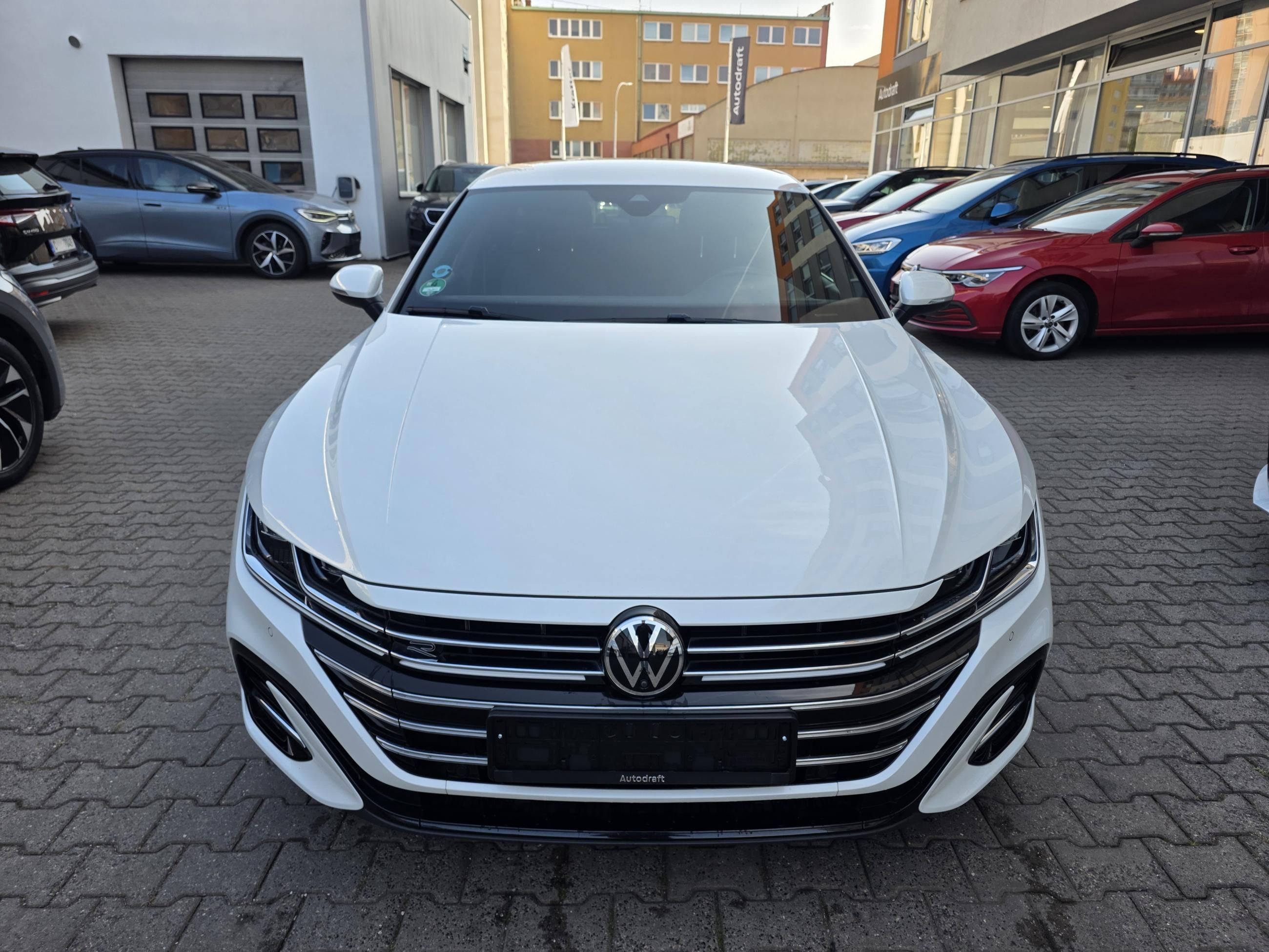 Volkswagen Arteon Shooting Brake, TSI 140kW DSG R-Line / Webasto - fotka 3