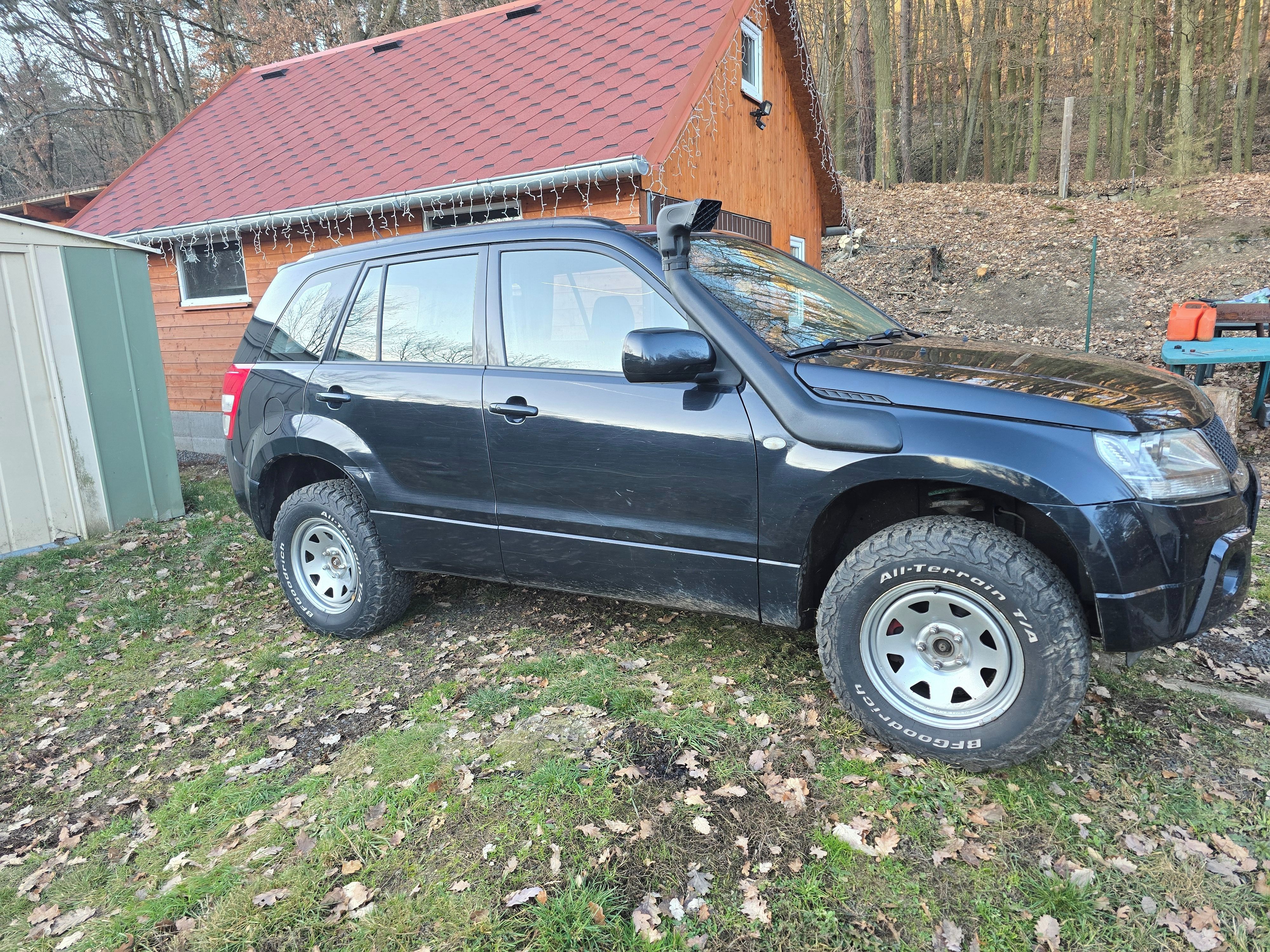 Suzuki Grand Vitara, 2.0 i - fotka 5