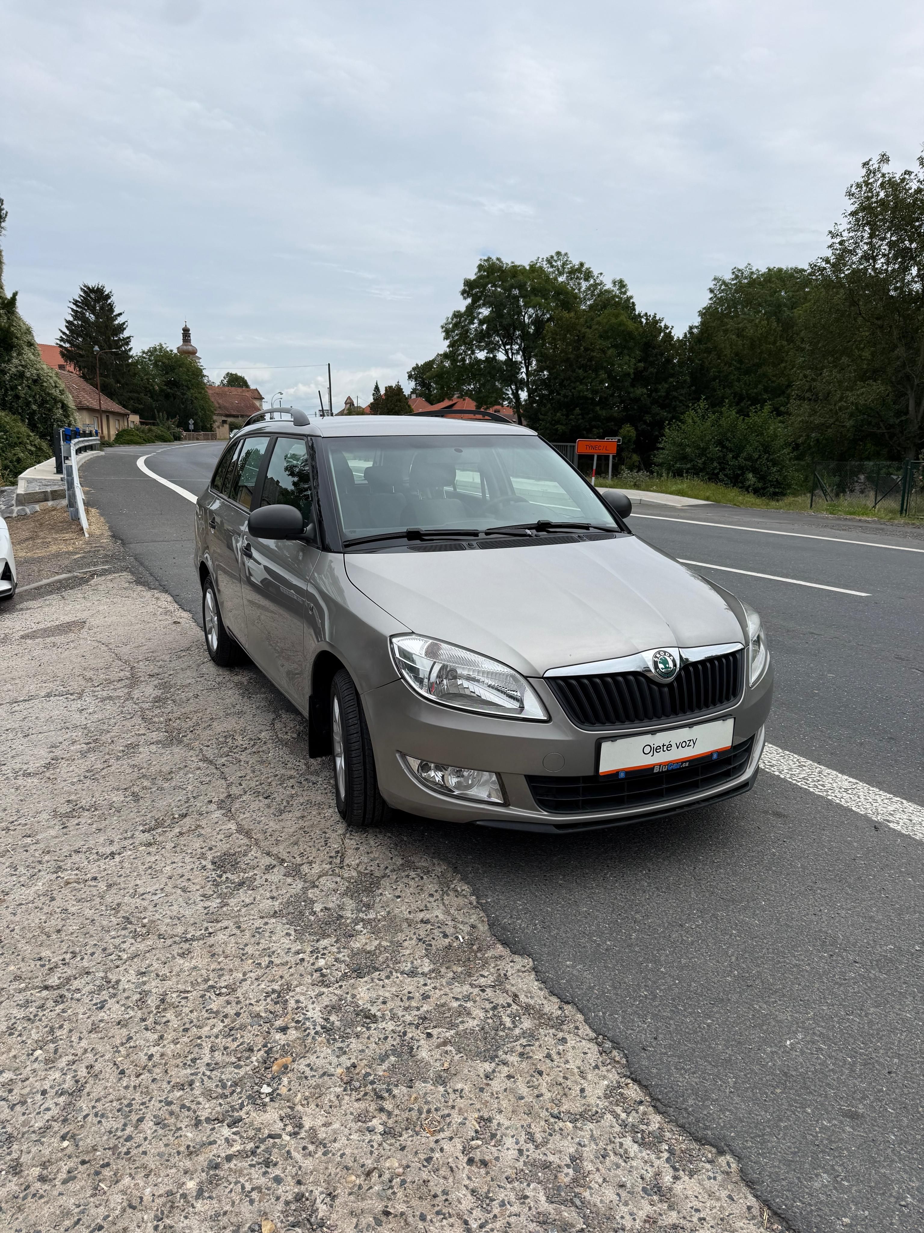 Škoda Fabia, 1.2i 51kW ČR 1.majitel Tažné - fotka 3