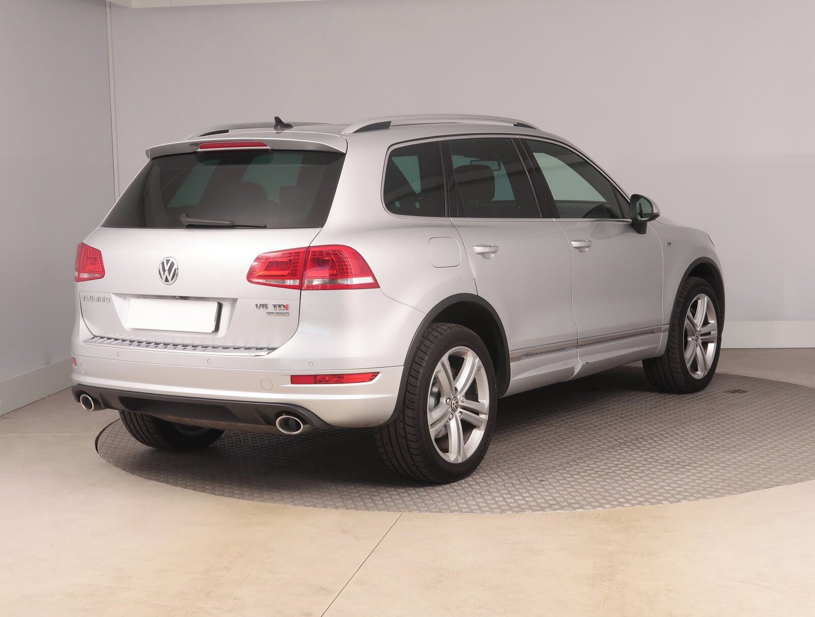 Volkswagen Touareg, 3.0 TDI, 4X4, Automat, Navi - fotka 5