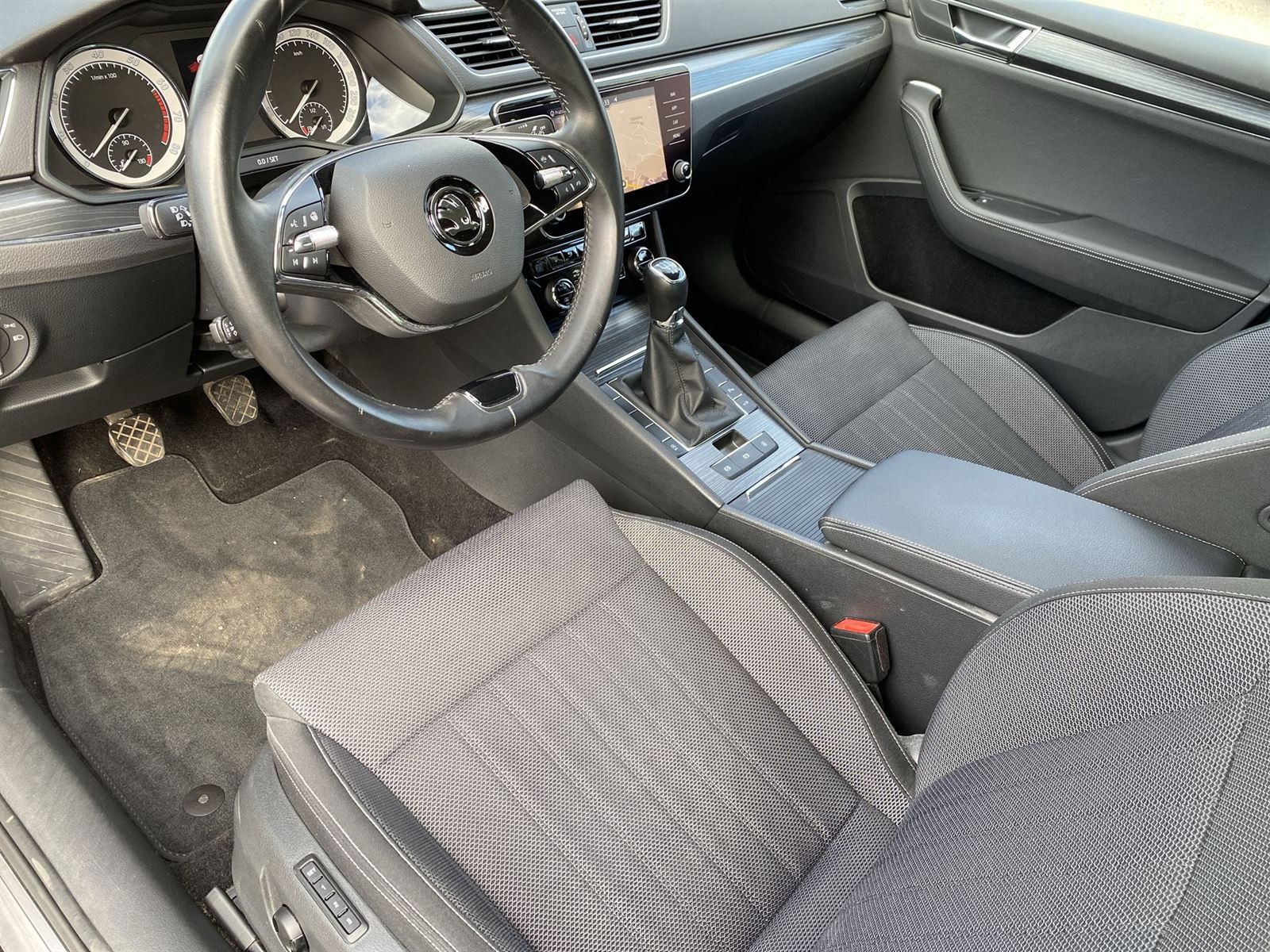 Škoda Superb, 1.5 TSI Style - fotka 6