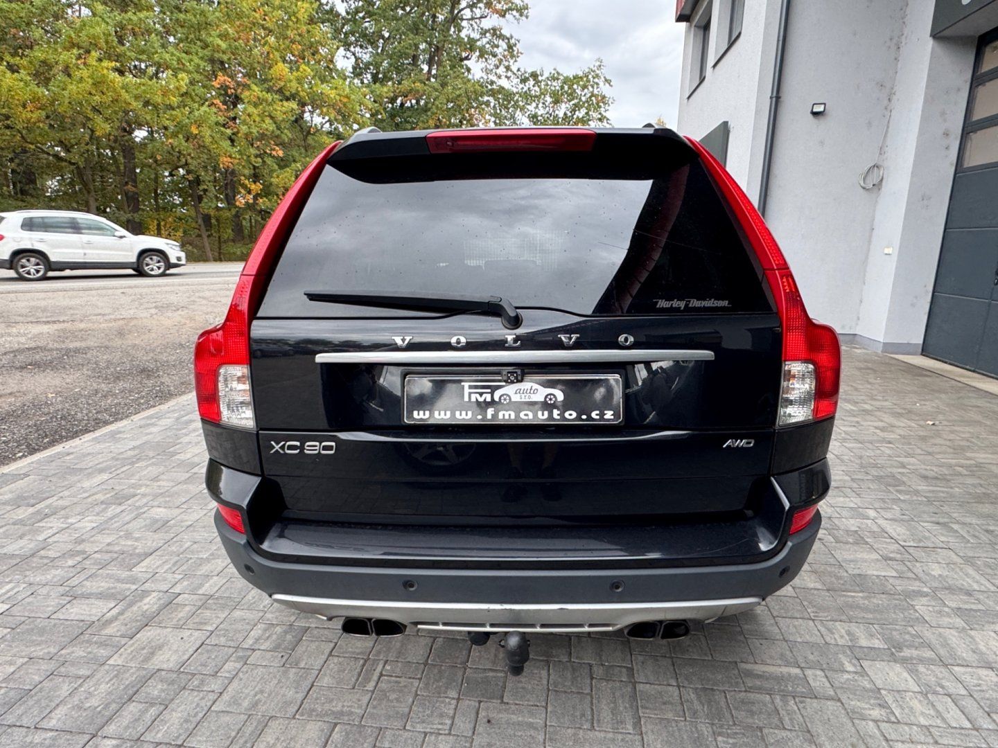 Volvo XC90, D5 AWD 7Míst R-Design - fotka 6