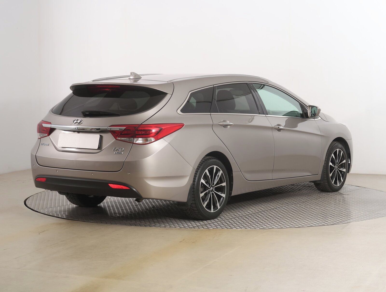 Hyundai i40, 1.7 CRDi, Serv.kniha - fotka 5