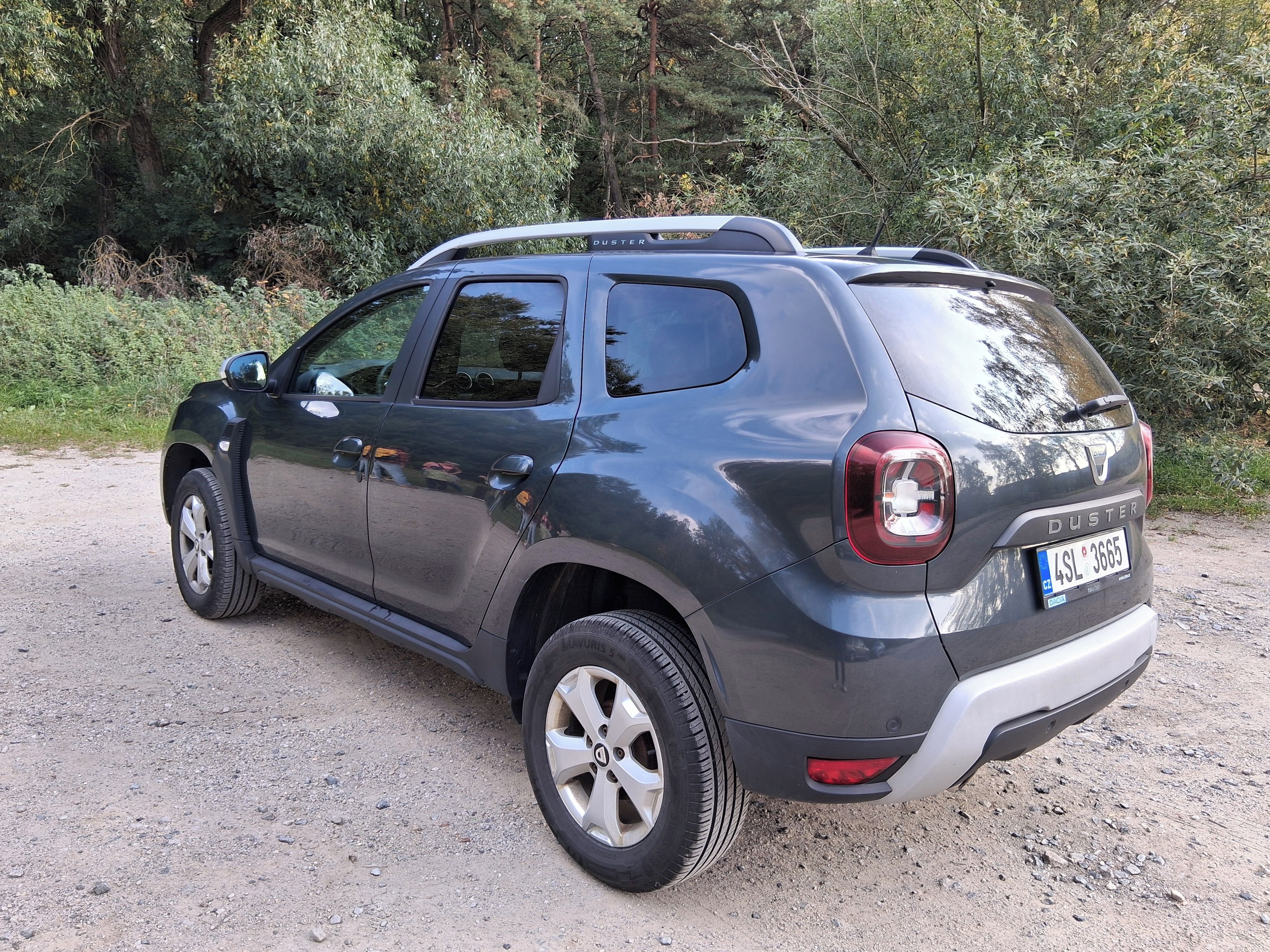 Dacia Duster, 1.5 benzín 84 kW - servisováno - fotka 6