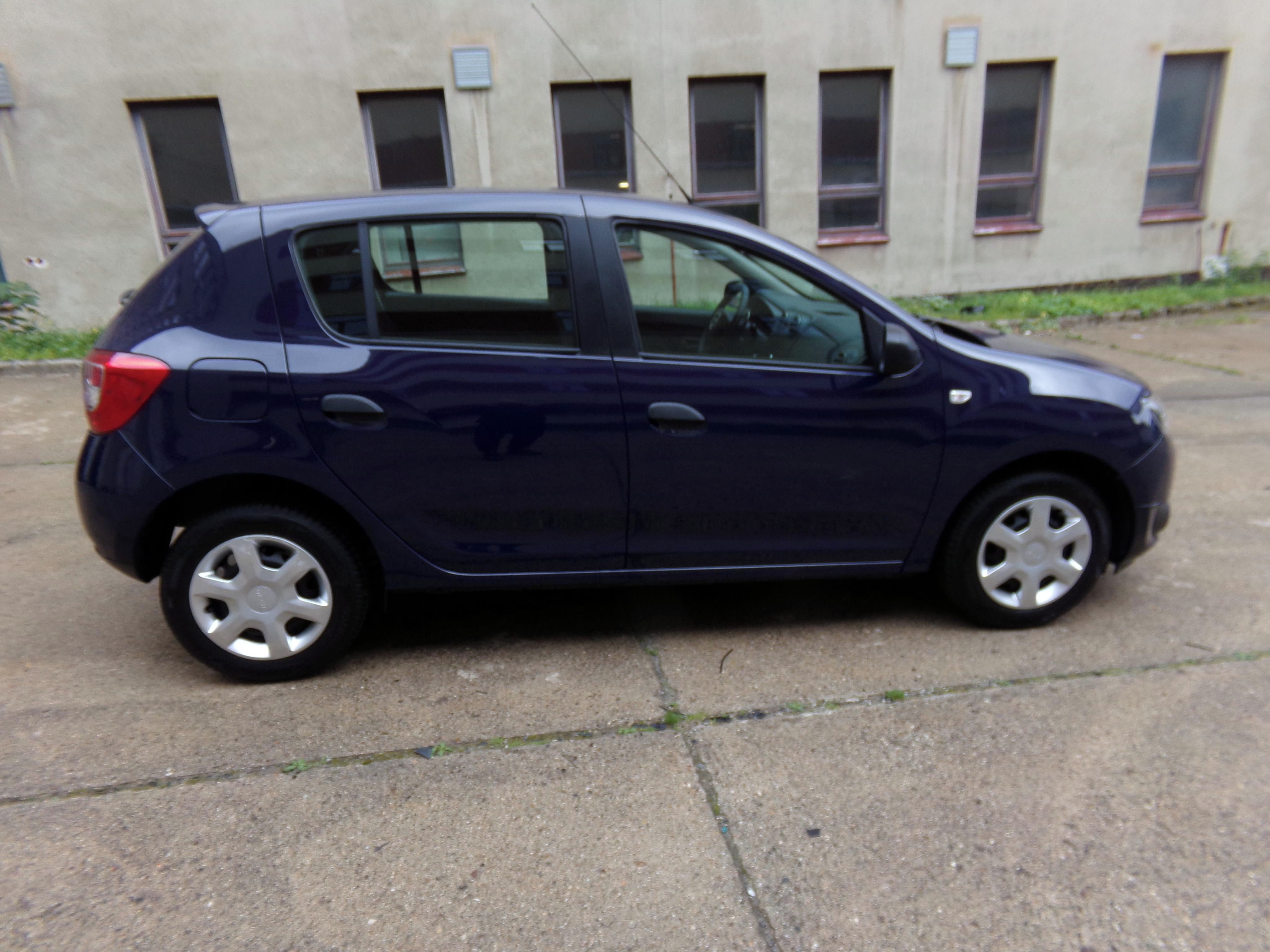 Dacia Sandero, 1.2 16V  AMBITION - fotka 4