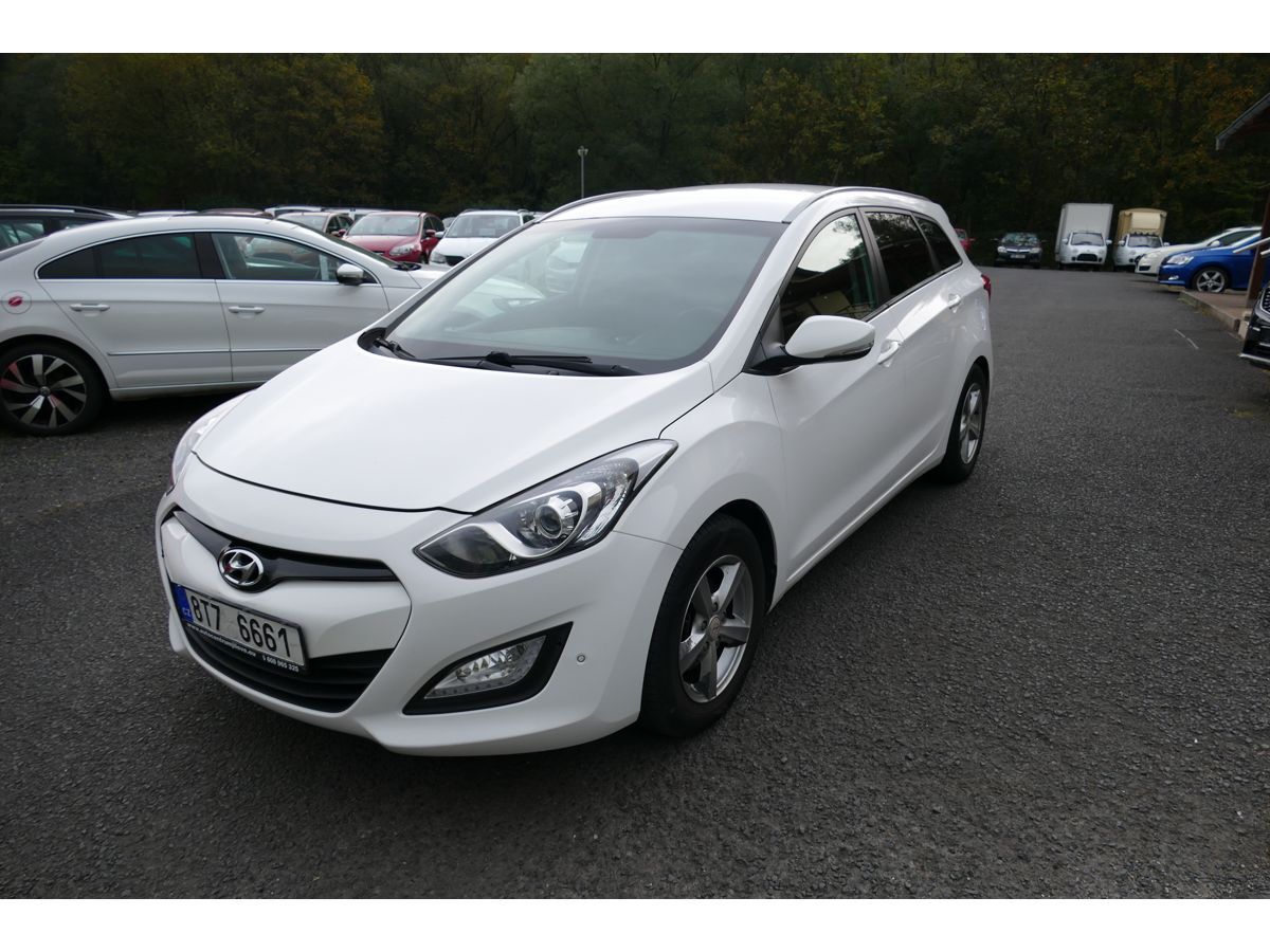 Hyundai i30, 1,6 88KW KLIMA