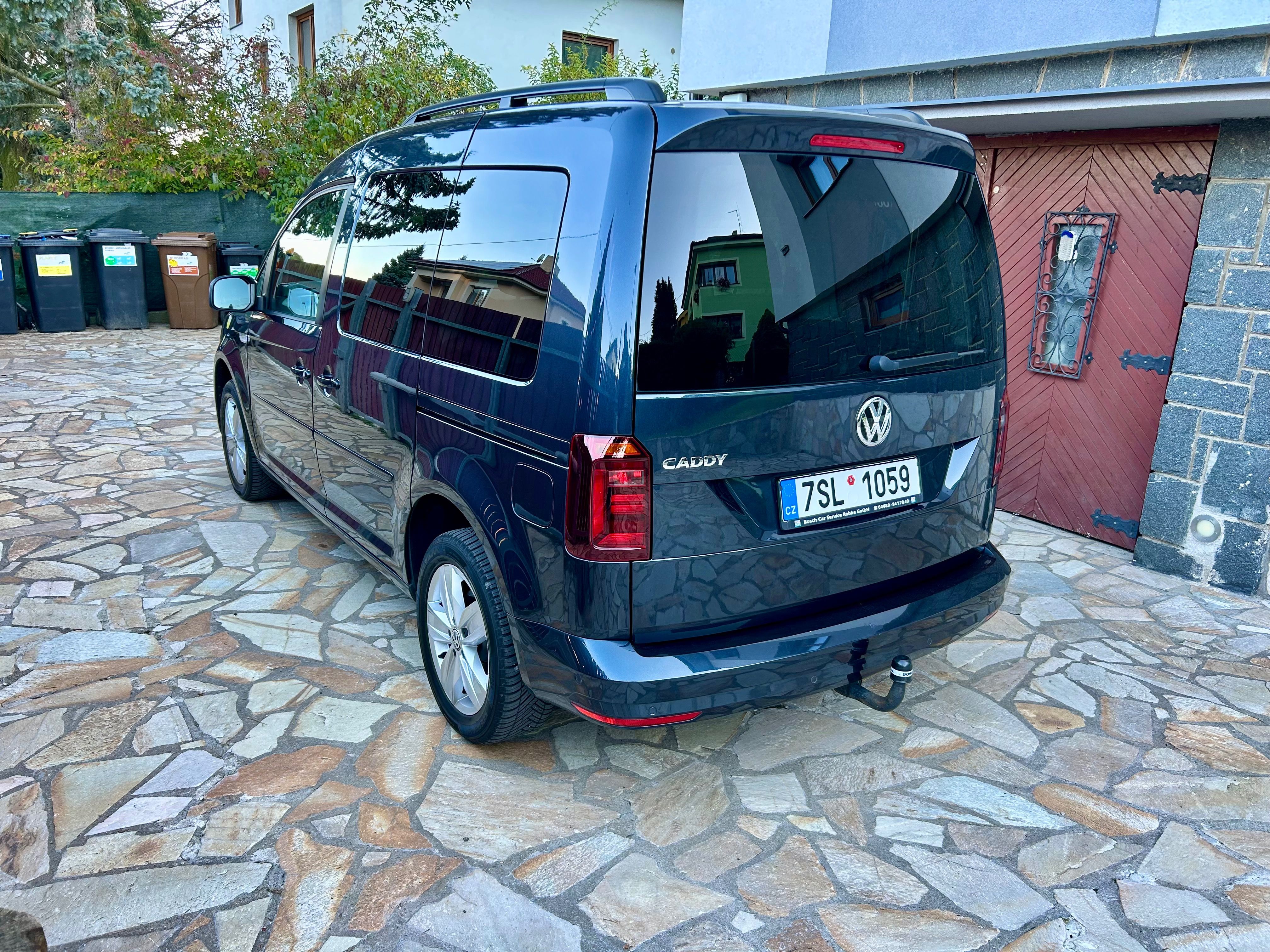 Volkswagen Caddy, 1.4 TSI 96KW COMFORT BI-XENON - fotka 6