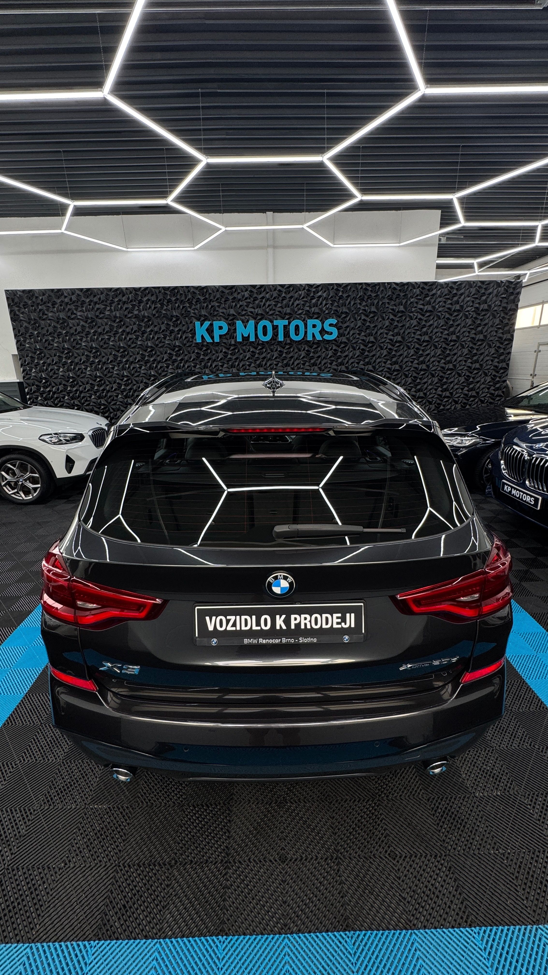 BMW X3, 20d xDrive,M paket,Tažné - fotka 6