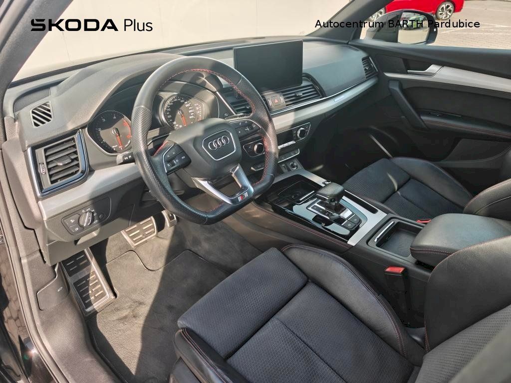 Audi Q5, SB / S-line 40 / 2,0 TDI / 150 - fotka 5