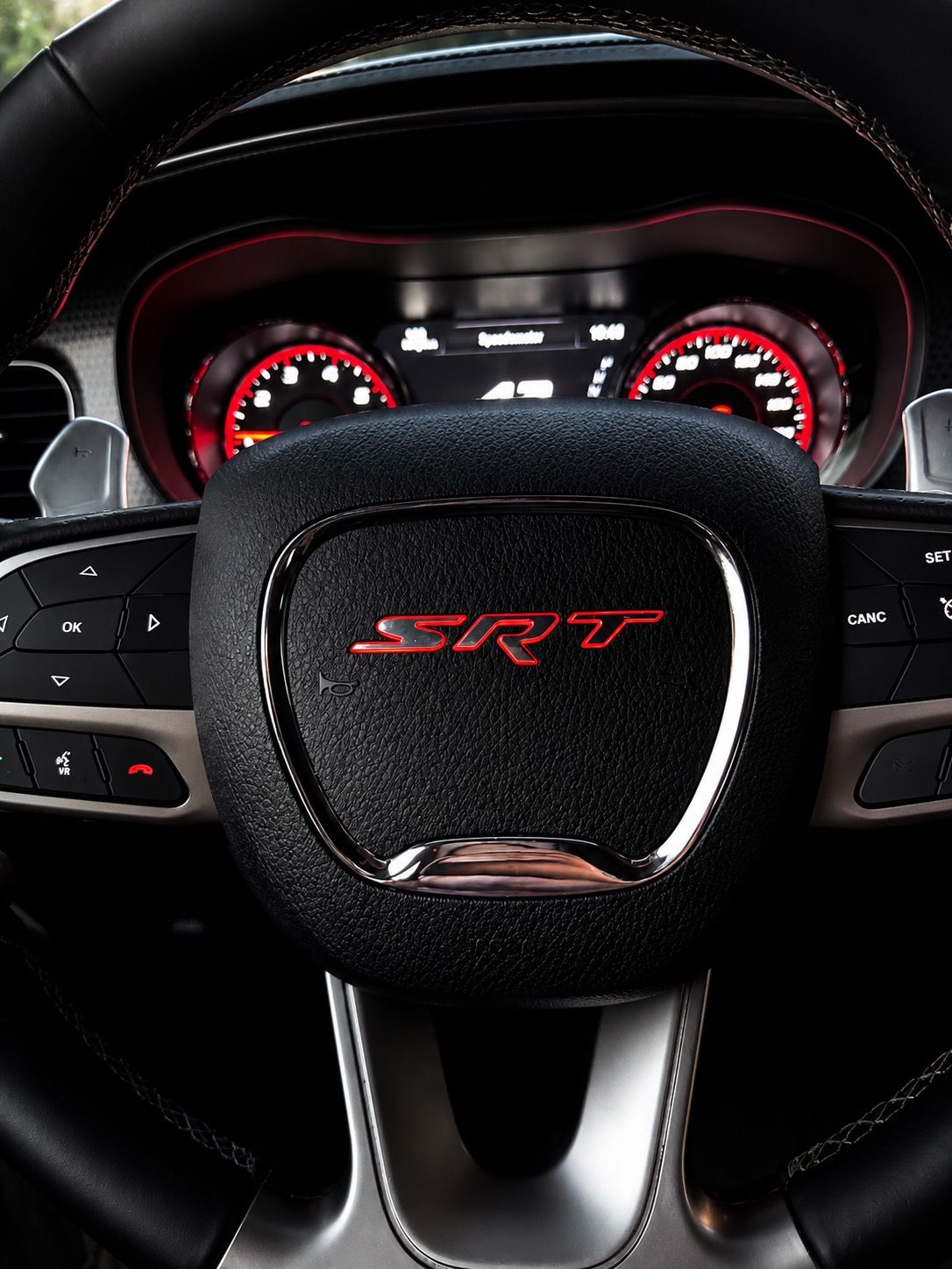 Dodge Charger, SRT 6.2L Hellcat 717HP - fotka 4