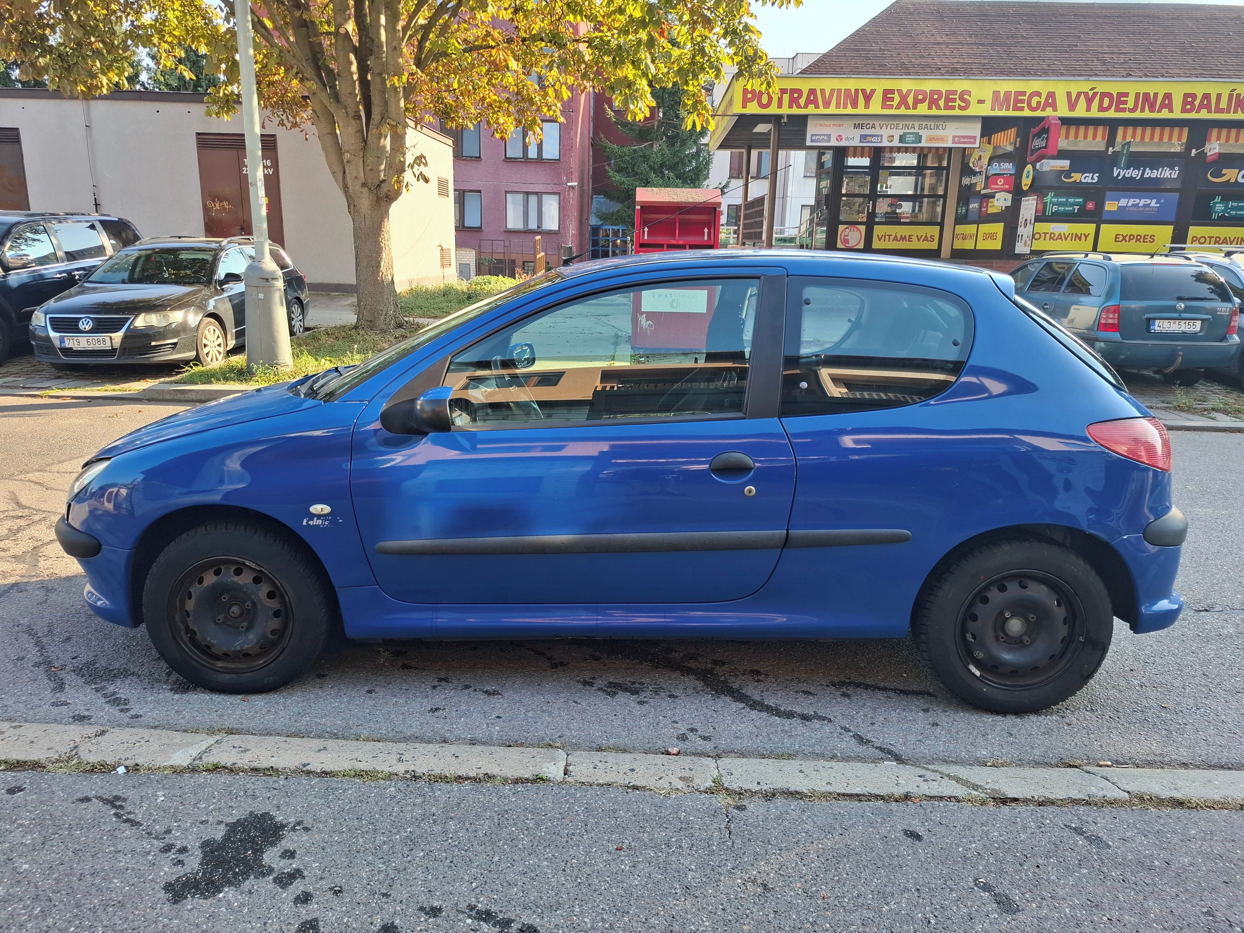 Peugeot 206, 1,4i - fotka 6