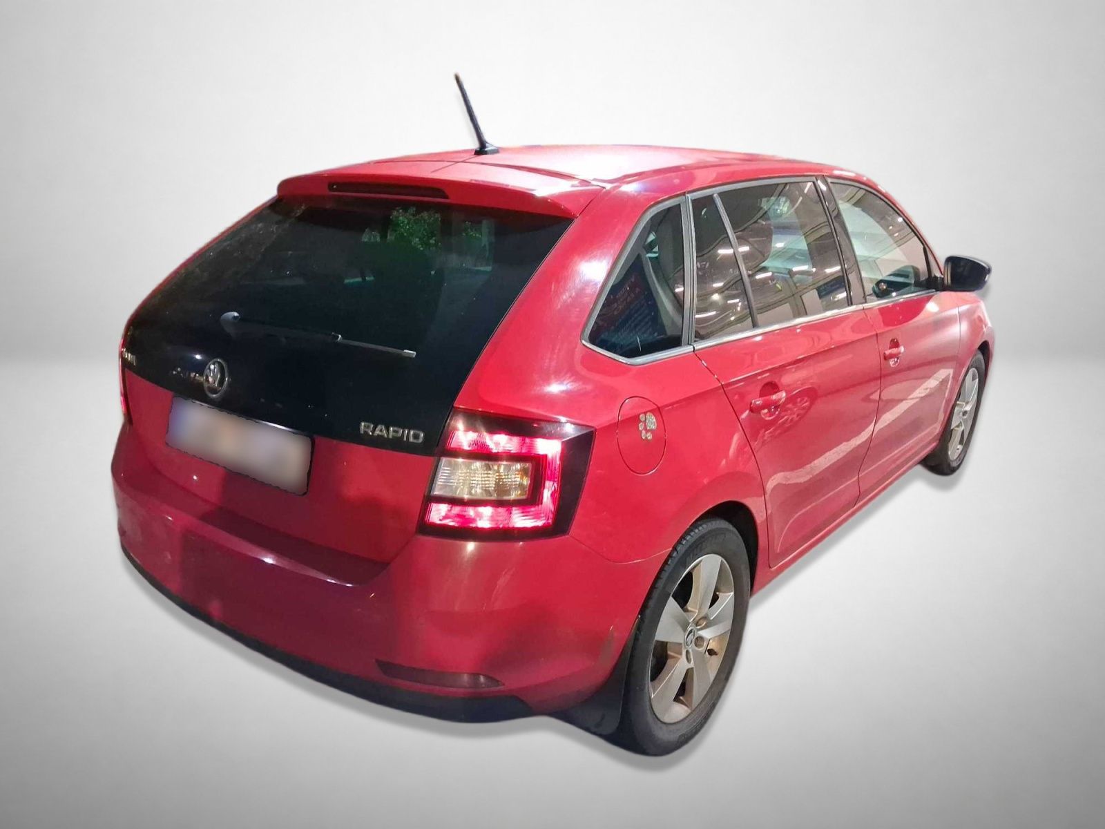 Škoda Rapid, 1.4 TDI, Automat - fotka 2