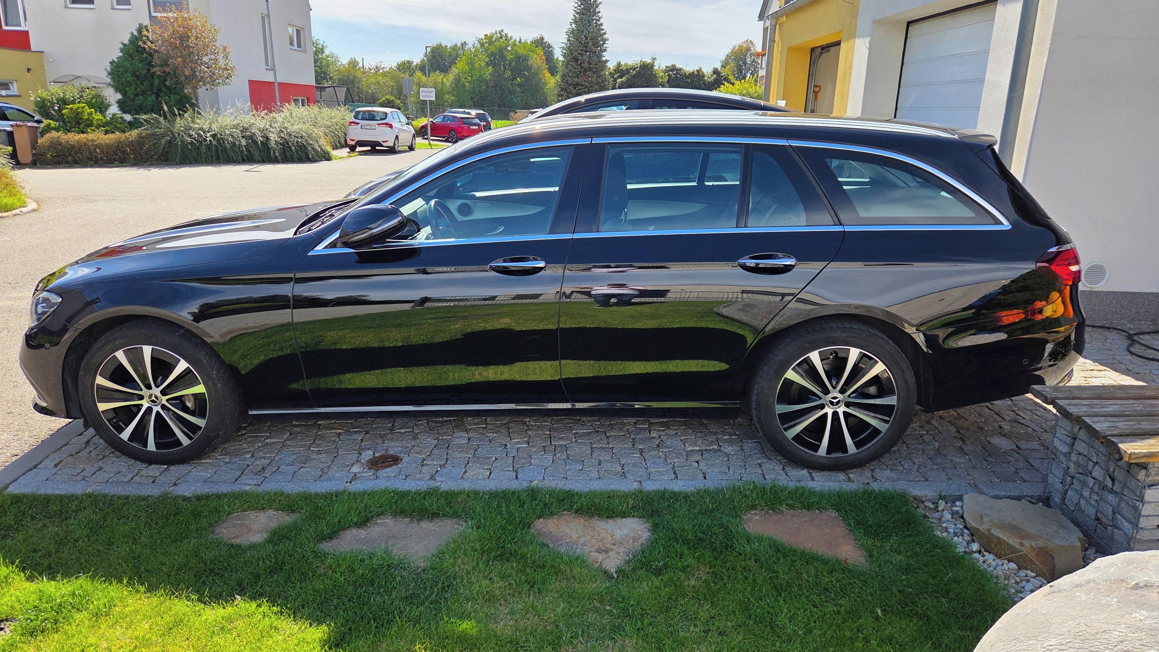 Mercedes-Benz Třídy E, 300 de, AVANTGARDE, DPH - fotka 6