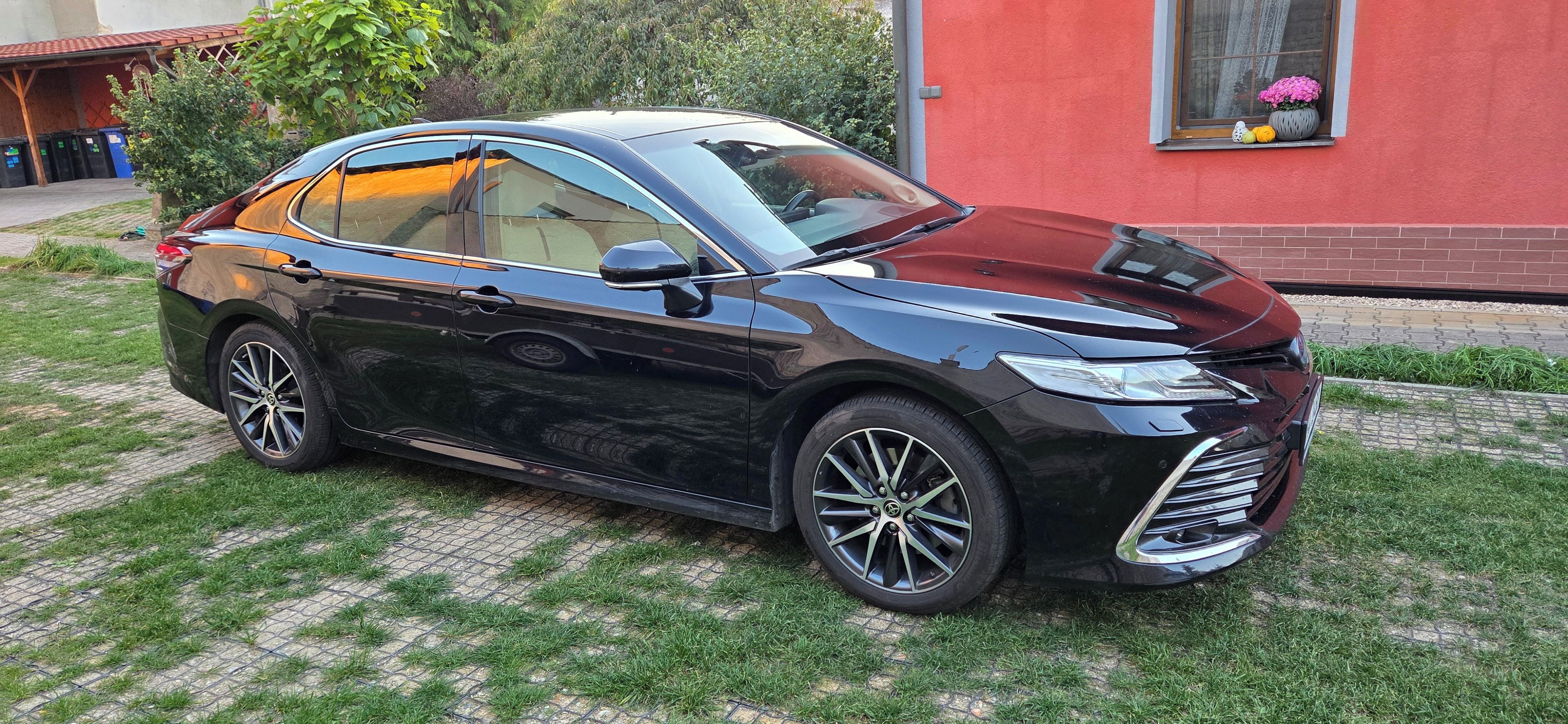 Toyota Camry, Executive VIP    JBL
