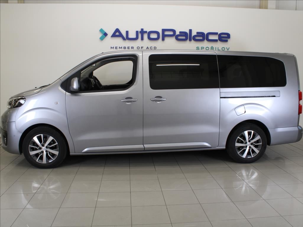 Toyota Proace Verso, 2,0 D-4D 140k L2 Family Tažné - fotka 5