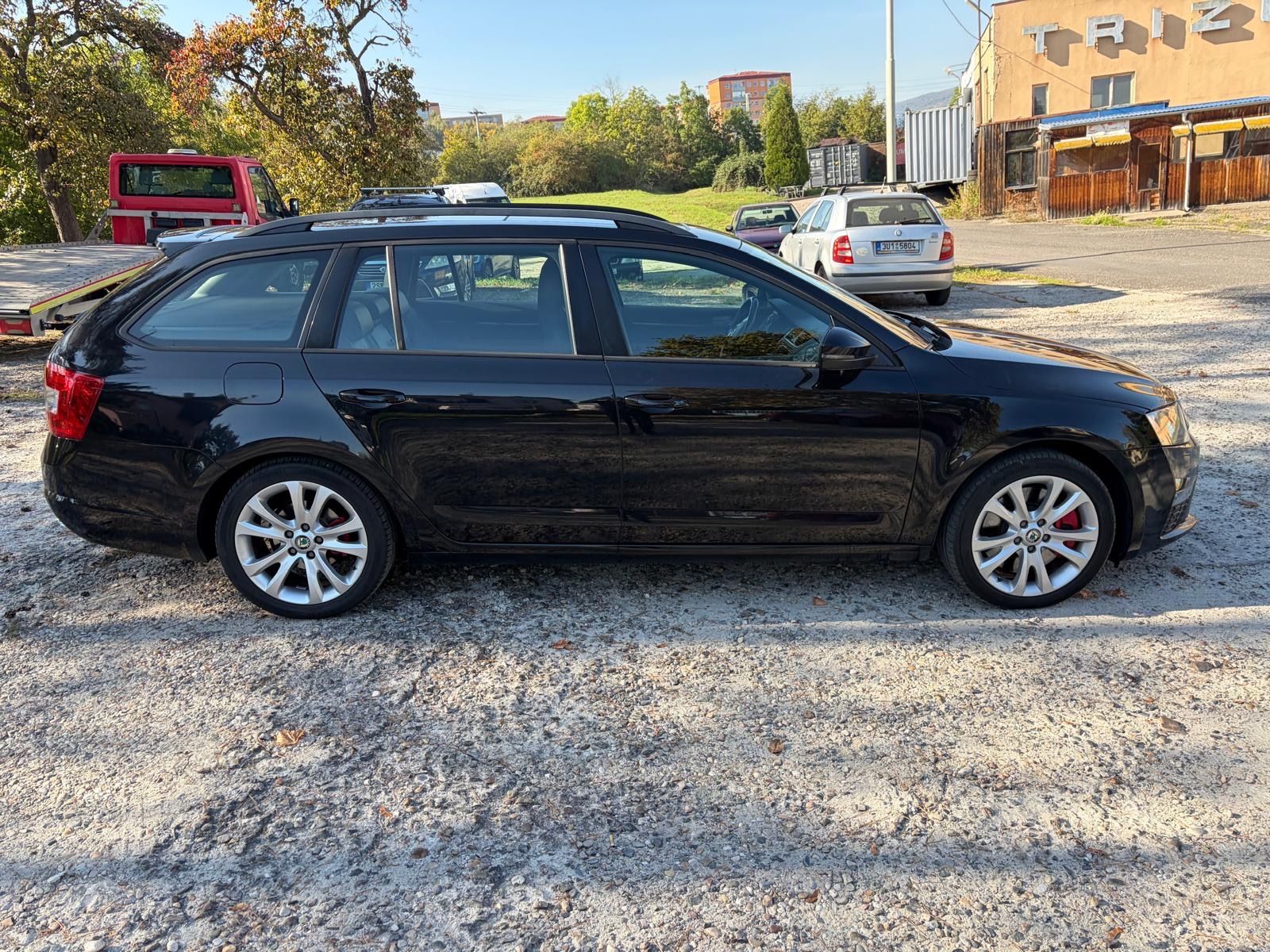 Škoda Octavia, RS 2.0 TDI 135kW DSG - fotka 6