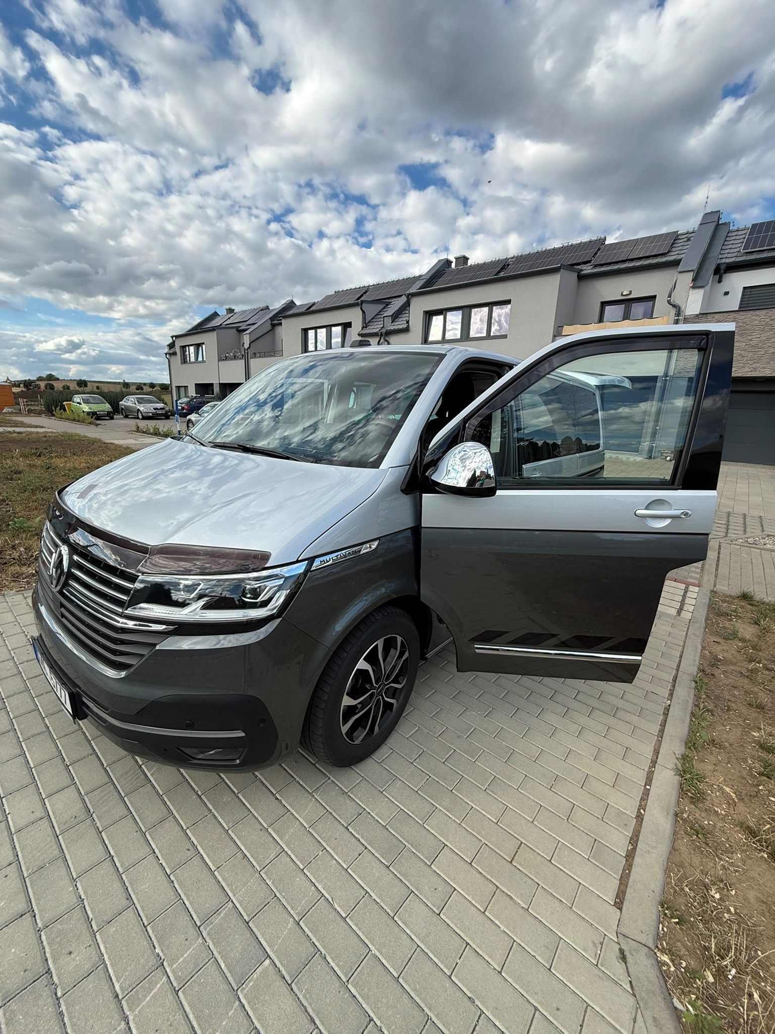 Volkswagen Multivan, Highline, 150 kW, prodl.záruka - fotka 5