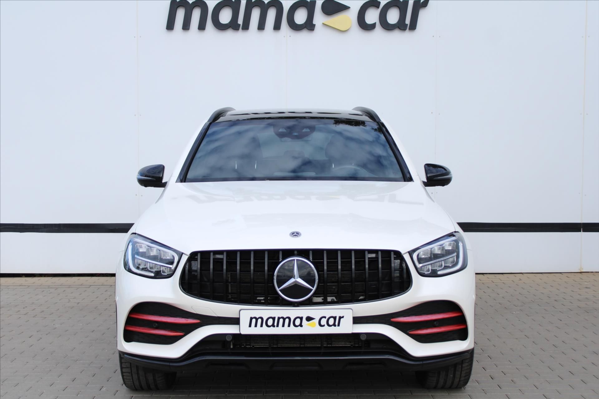 Mercedes-Benz GLC, 300 4MATIC 190kW AMG ČR - fotka 2
