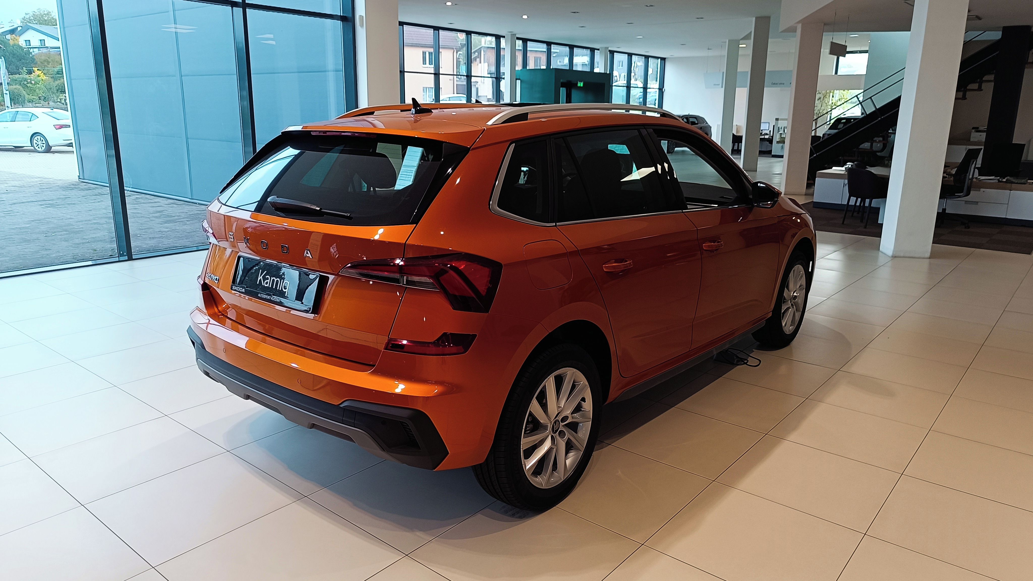 Škoda Kamiq, 130 let Premium, 1,0 TSI 85 kW - fotka 5