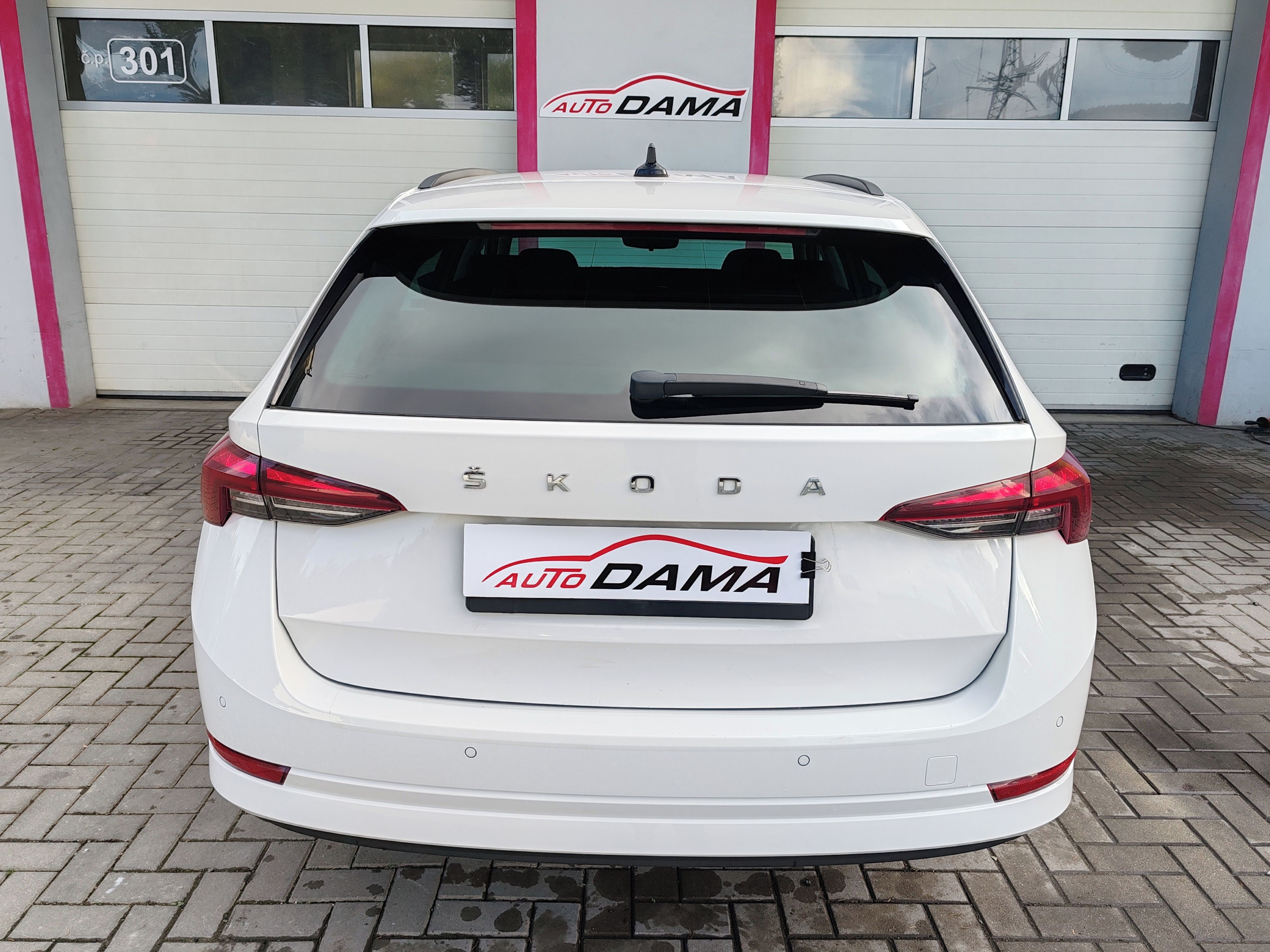 Škoda Octavia, 2.0TDI Ambition 1 Maj*ČR*DPH - fotka 5