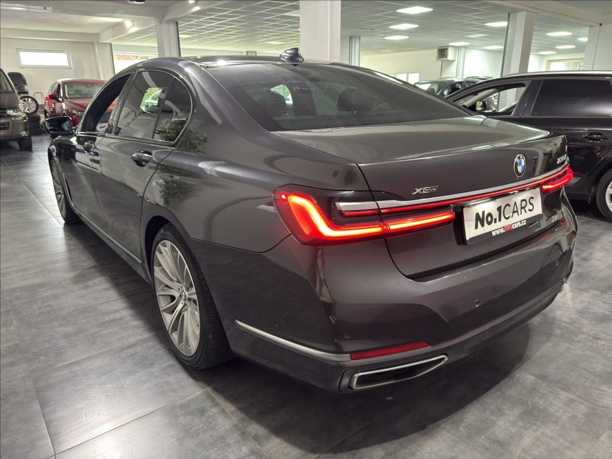 BMW Řada 7, 3,0   730D XD LASER MASÁŽE ČR - fotka 4