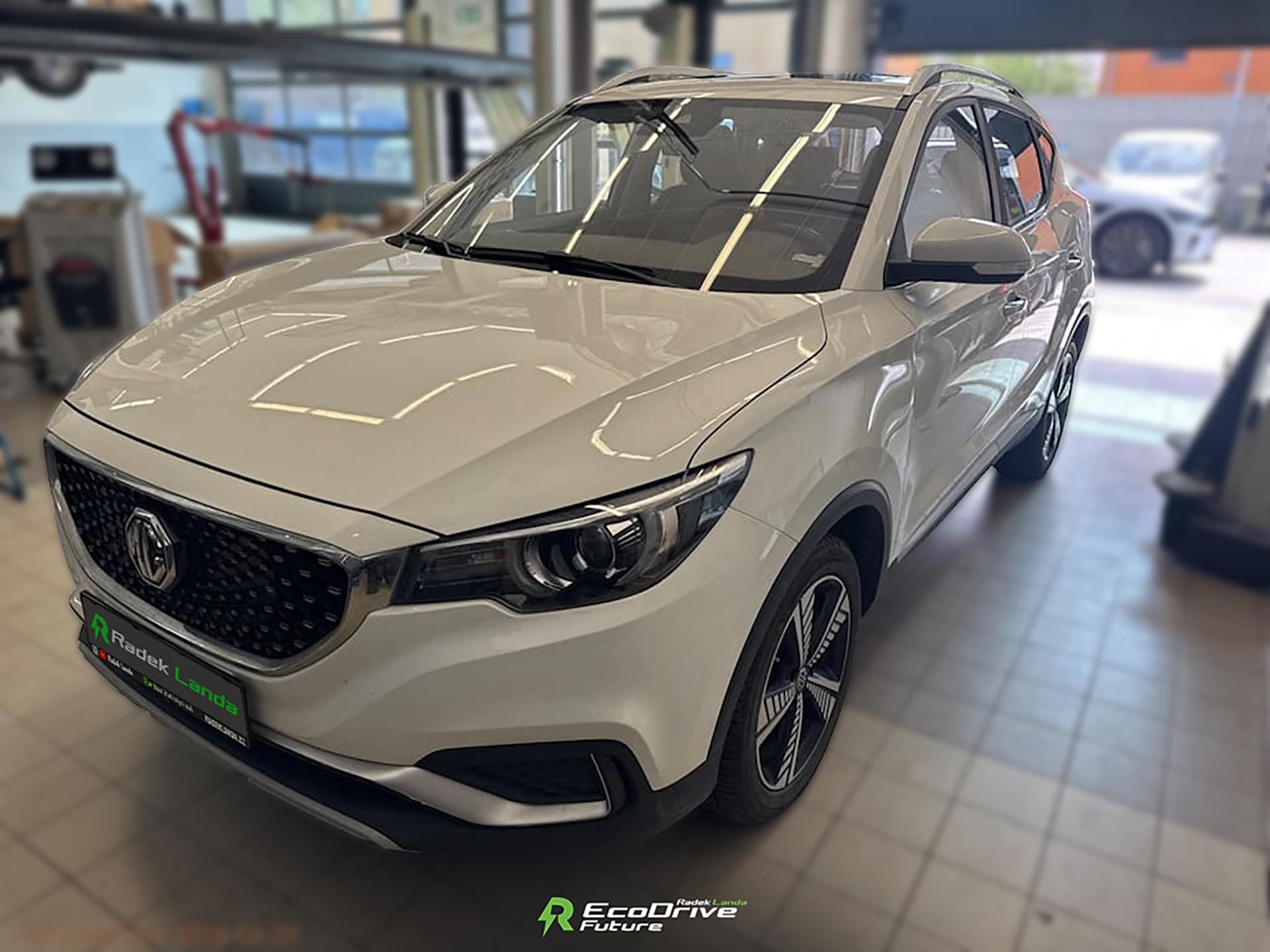 MG ZS, 44,5 kWh, FWD (143 koní) - fotka 2