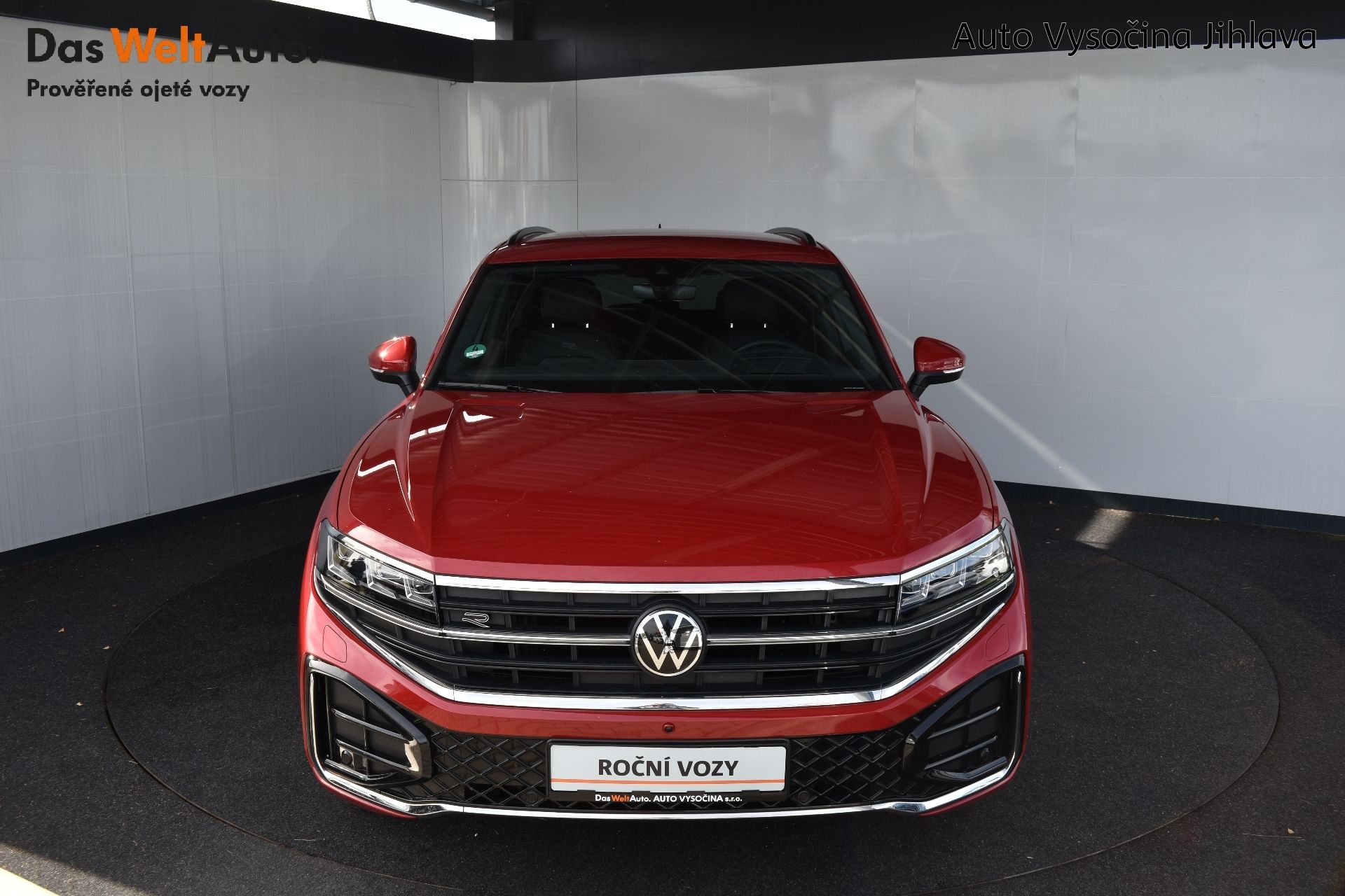Volkswagen Touareg, R-Line 3.0TDI 210kW,webasto,ta - fotka 4