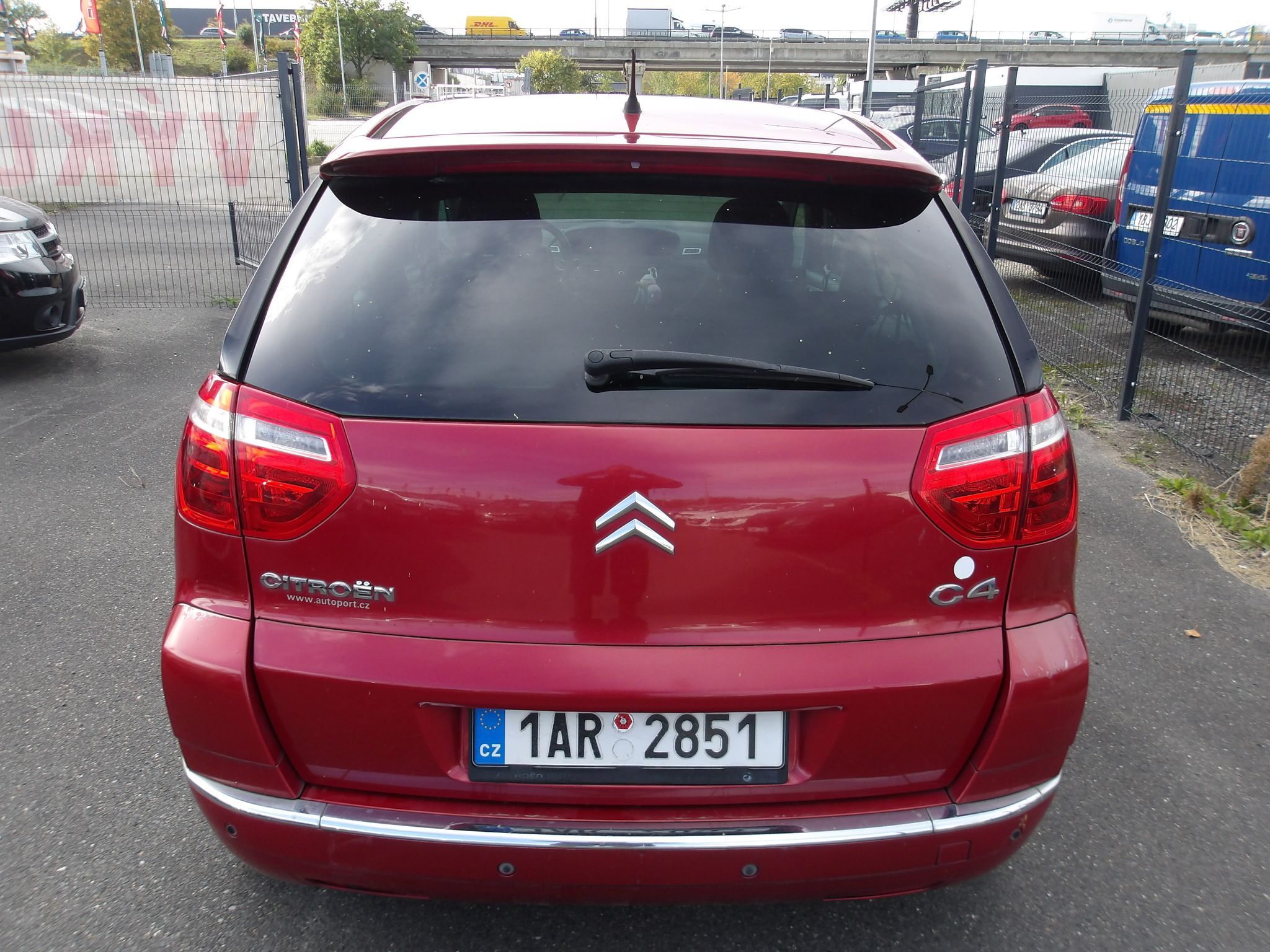 Citroën C4 Picasso, 1,6HDi AUTOMAT ! 1.MAJITEL !!! - fotka 5