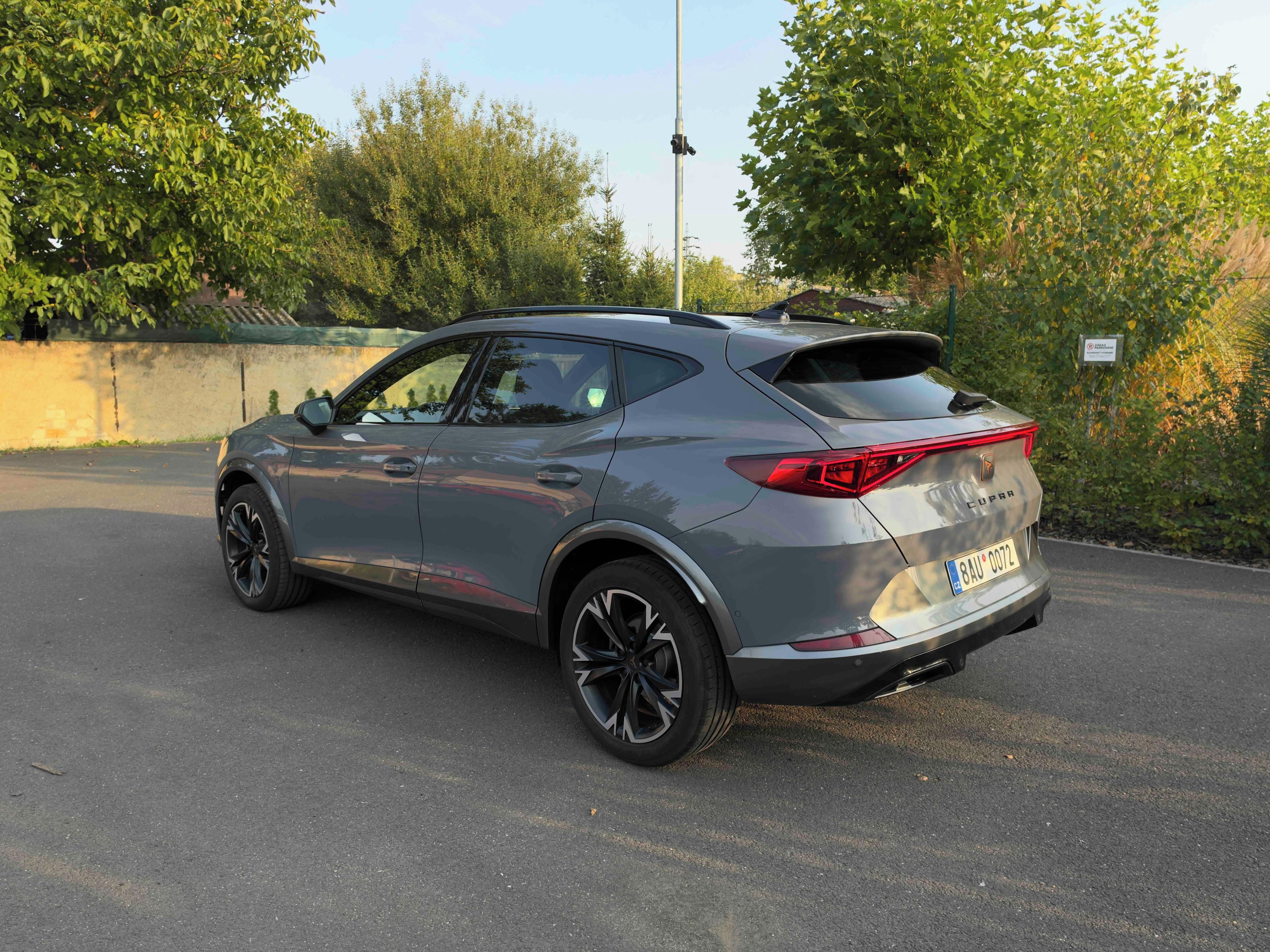 Cupra Formentor, 1.5TSI 110kW DSG - fotka 4