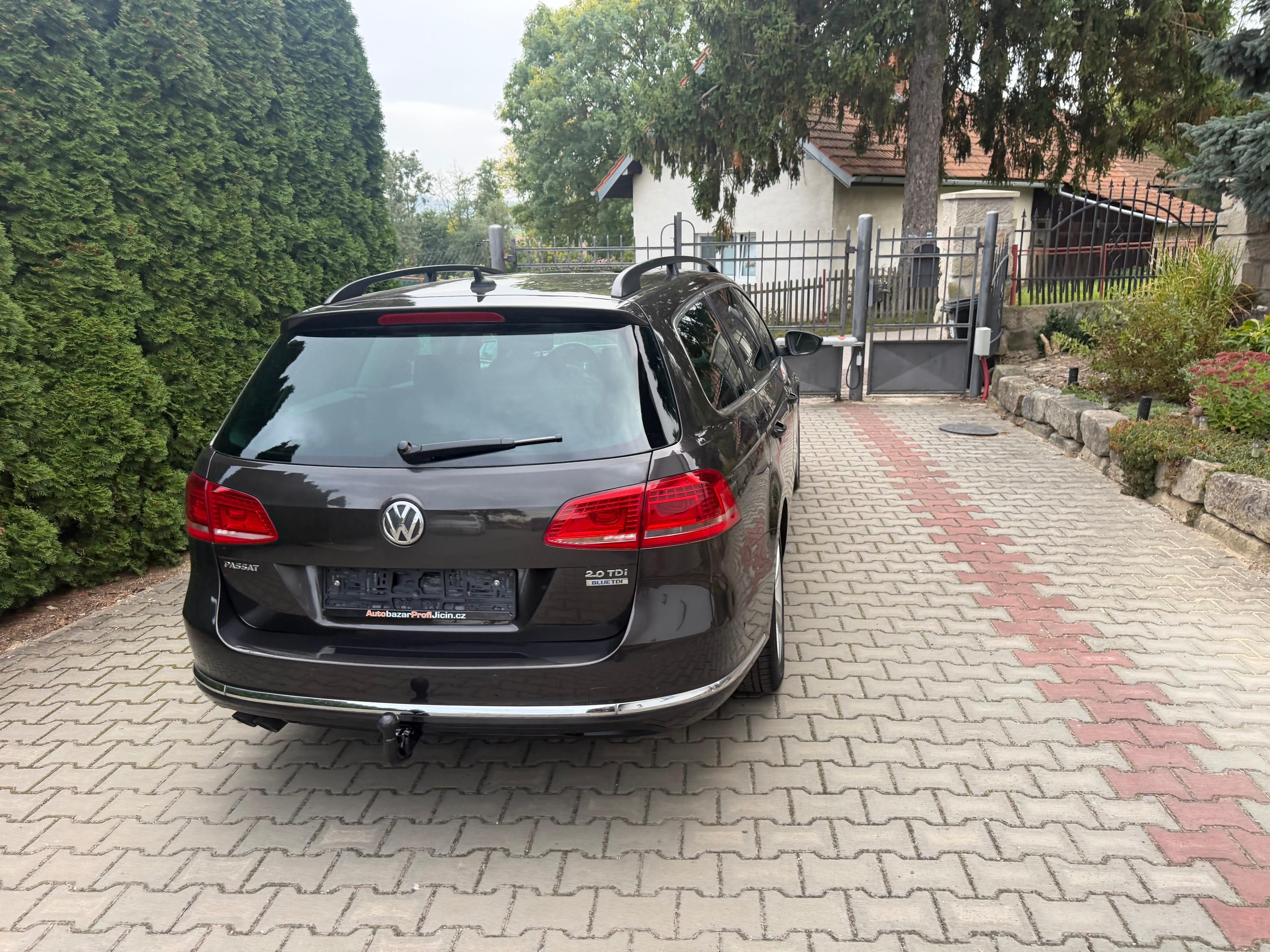 Volkswagen Passat, 2,0TDi/103 KW Webasto Panorama - fotka 5