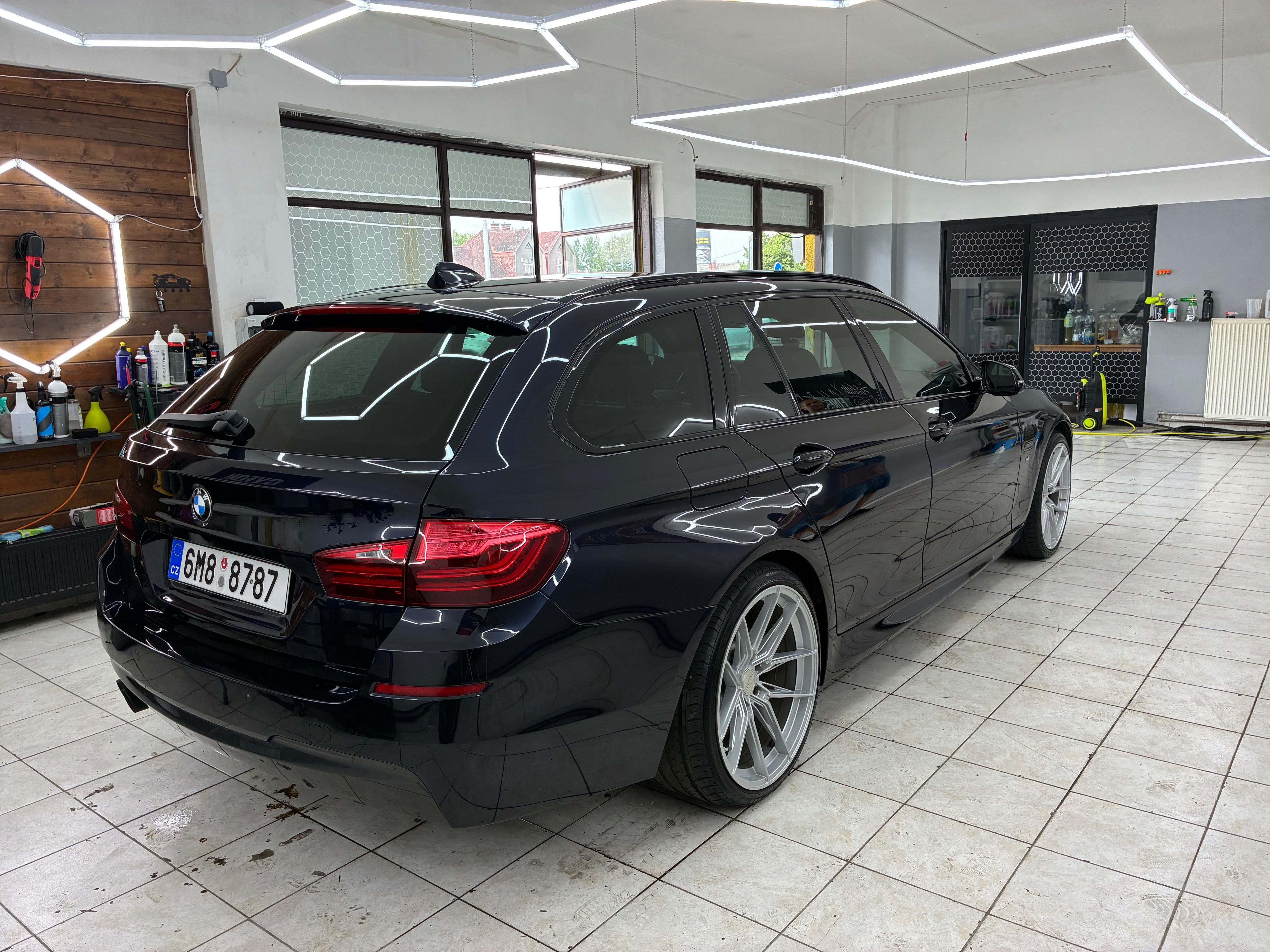 BMW Řada 5 - fotka 4