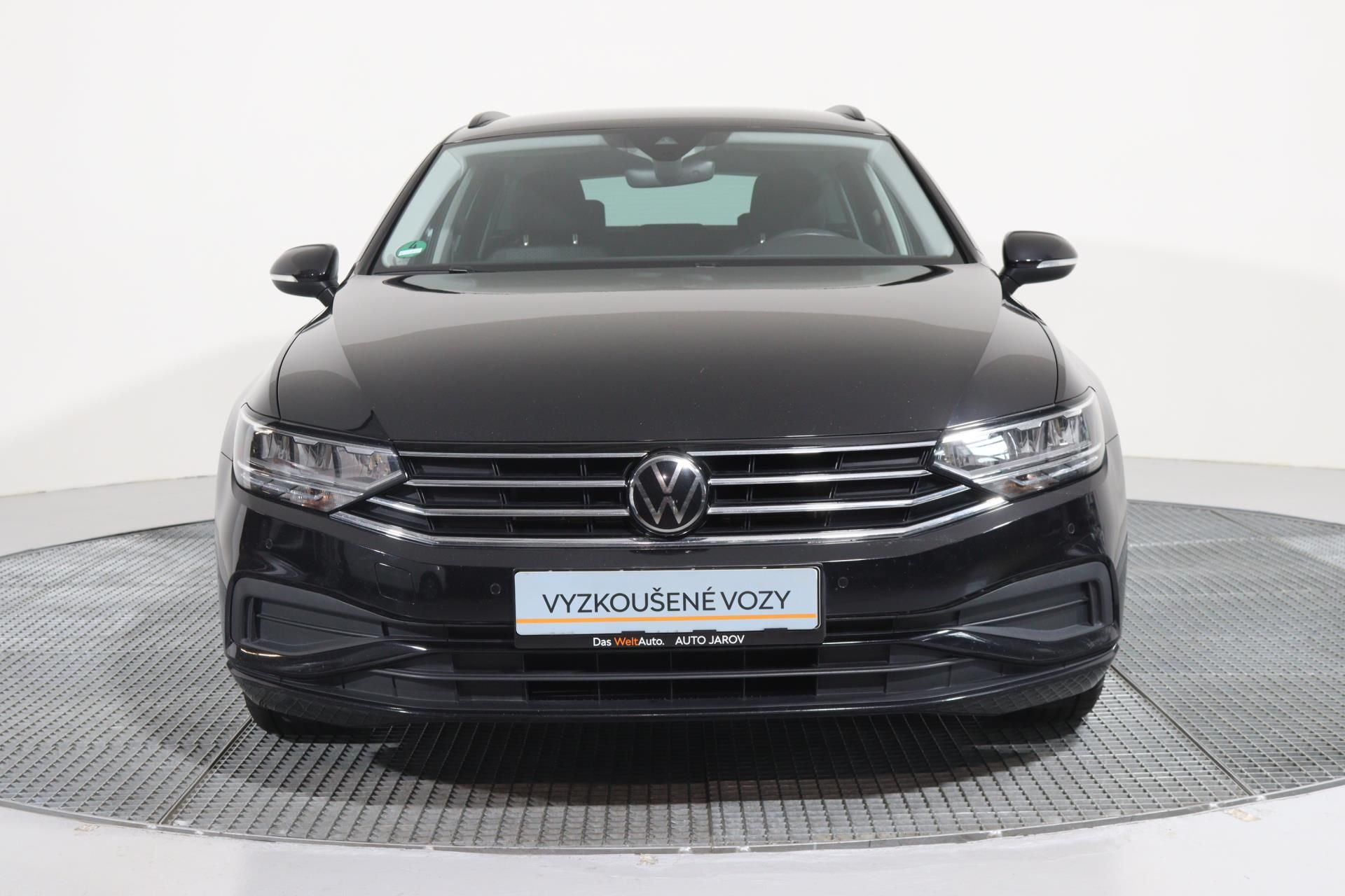 Volkswagen Passat, VARIANT 2,0 TDI BASIC DSG 90 K - fotka 4