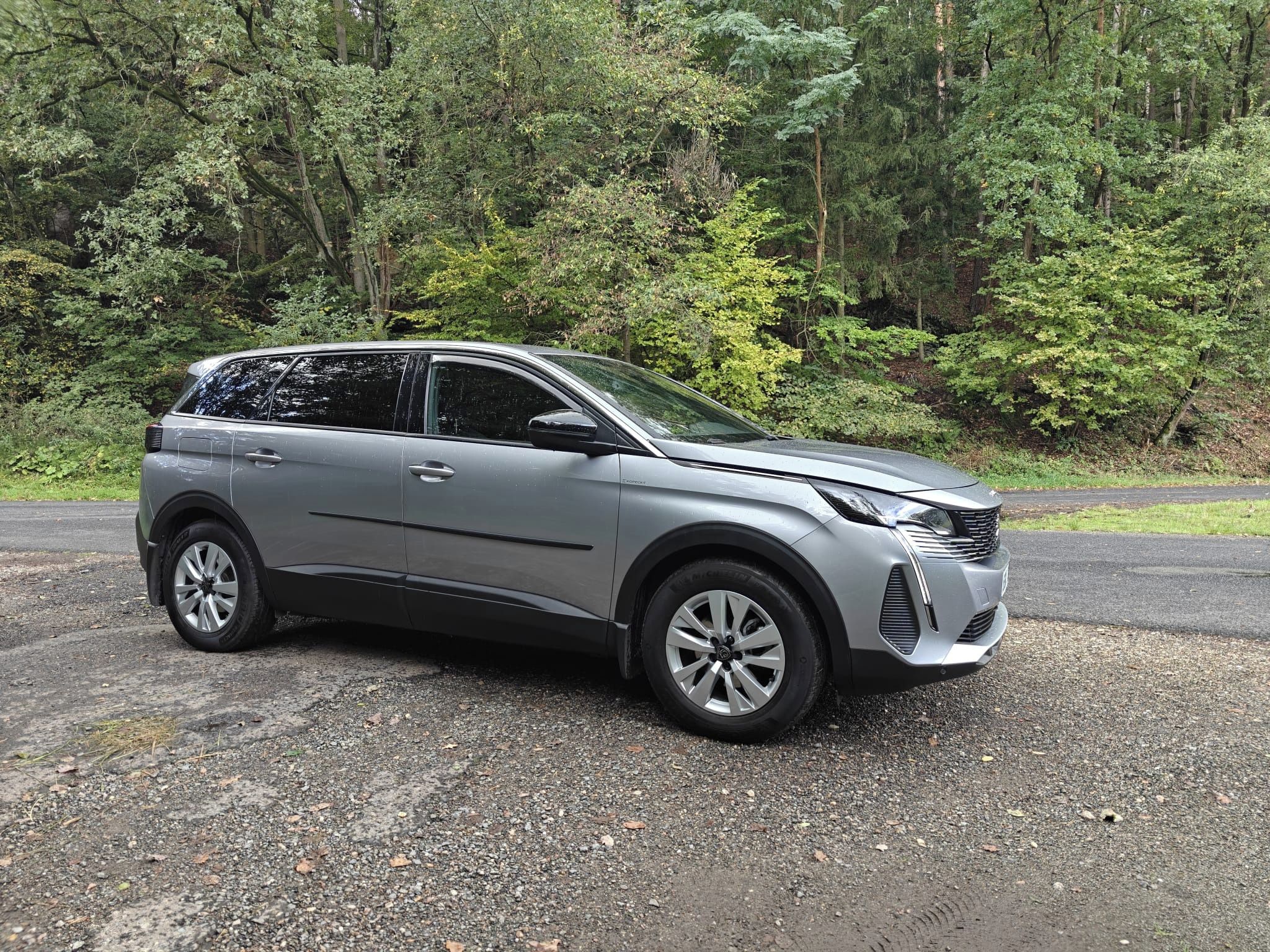 Peugeot 5008, 1.2 pt, aut.,2024, t. záruka - fotka 4