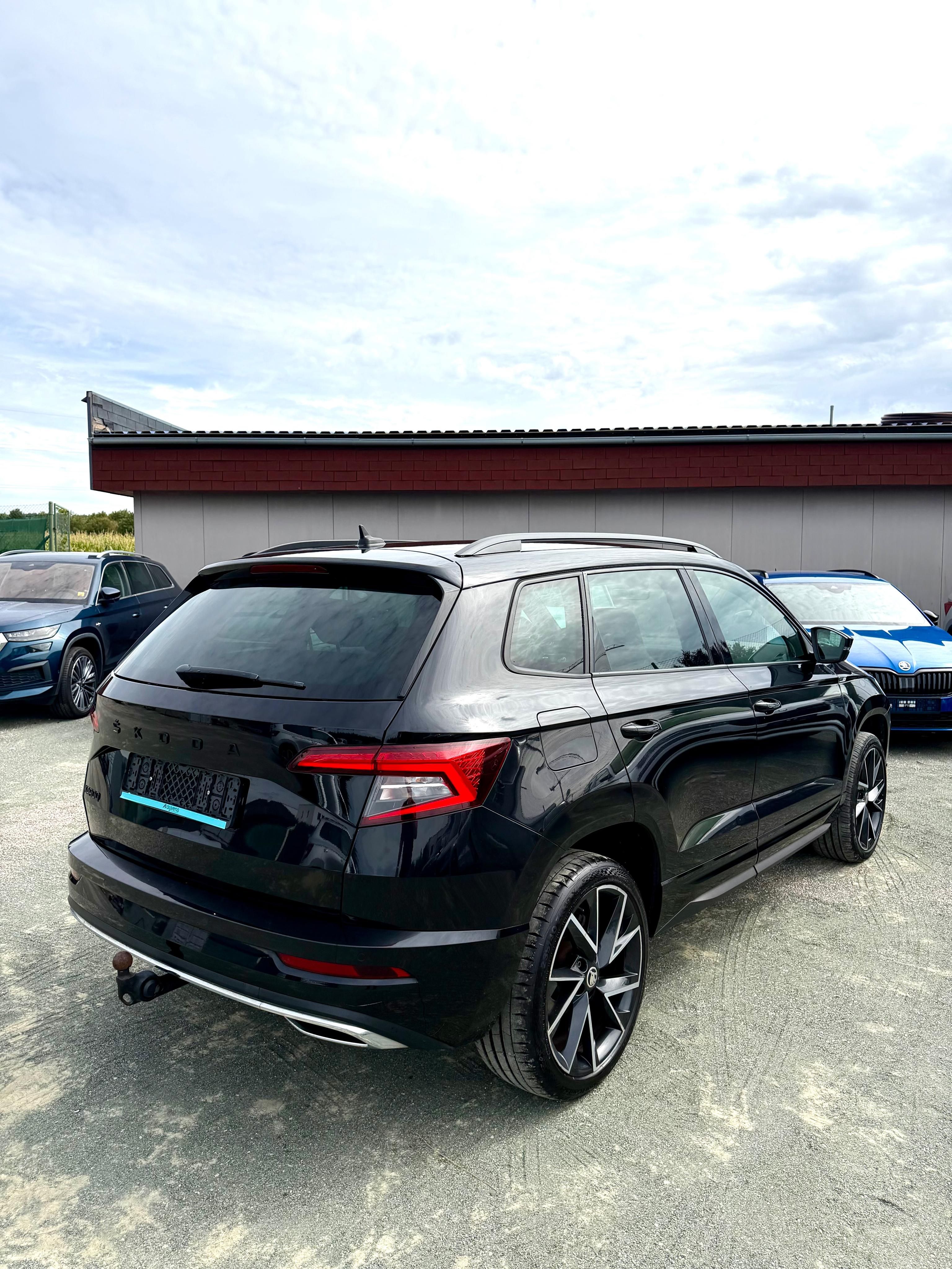 Škoda Karoq, Sport Line TAŽNÉ KŮŽE - fotka 4