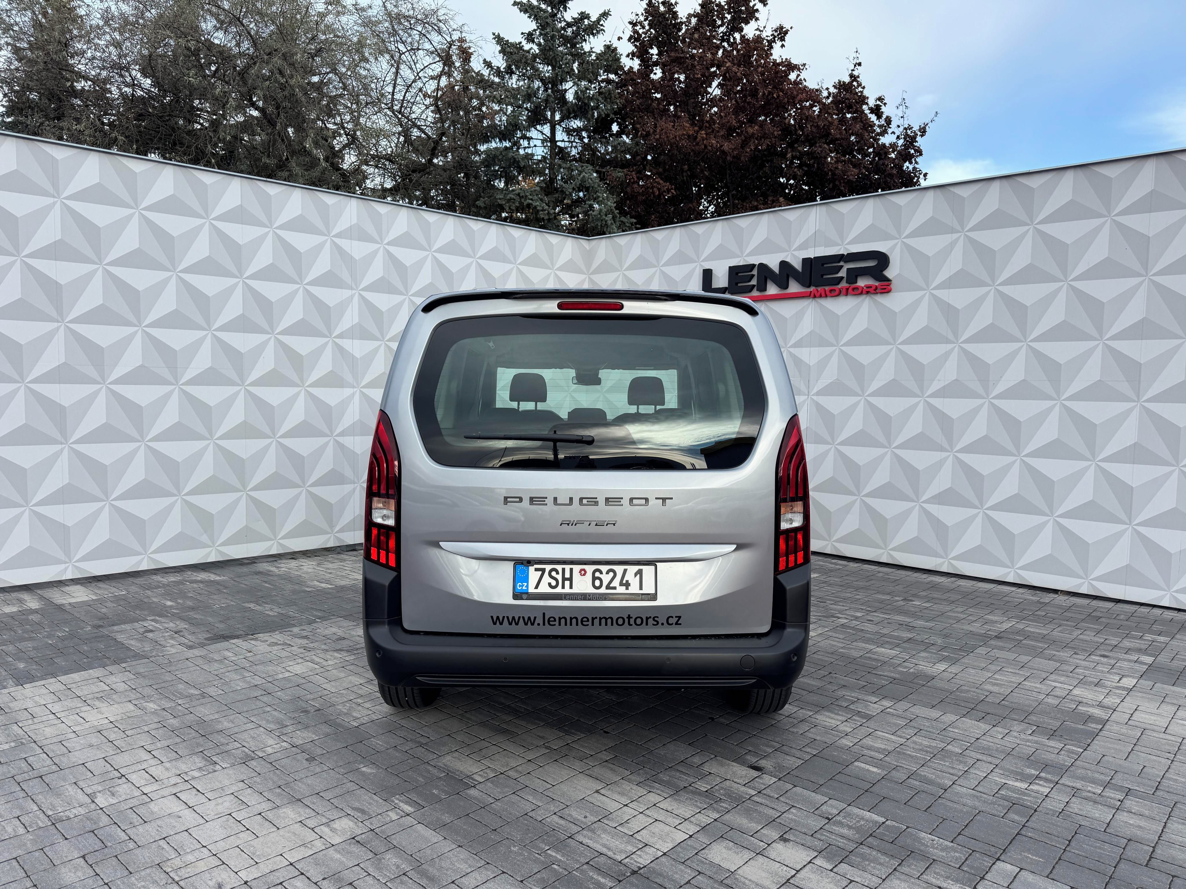 Peugeot Rifter, LONG ALLURE BlueHDi 130 MAN6 - fotka 4
