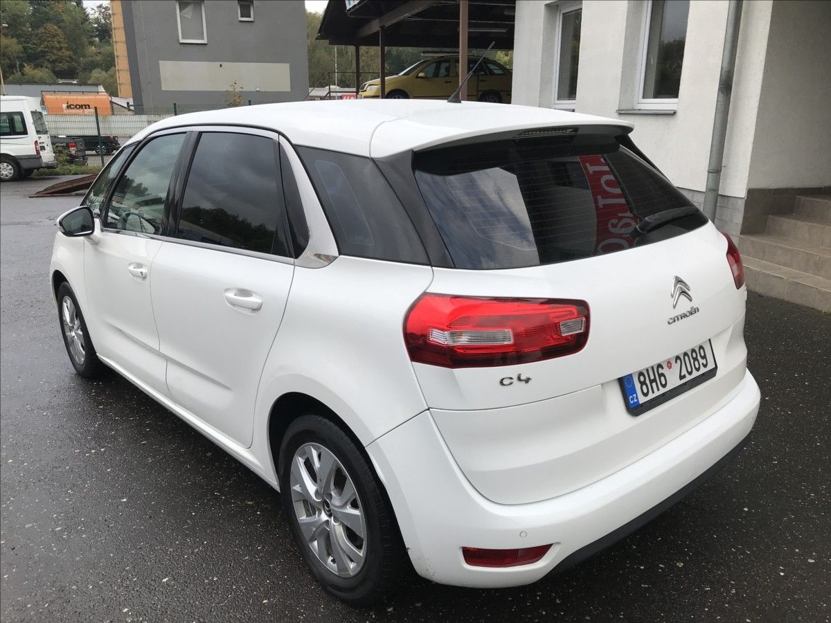 Citroën C4 Picasso, 1,2 PT 96kW - fotka 6