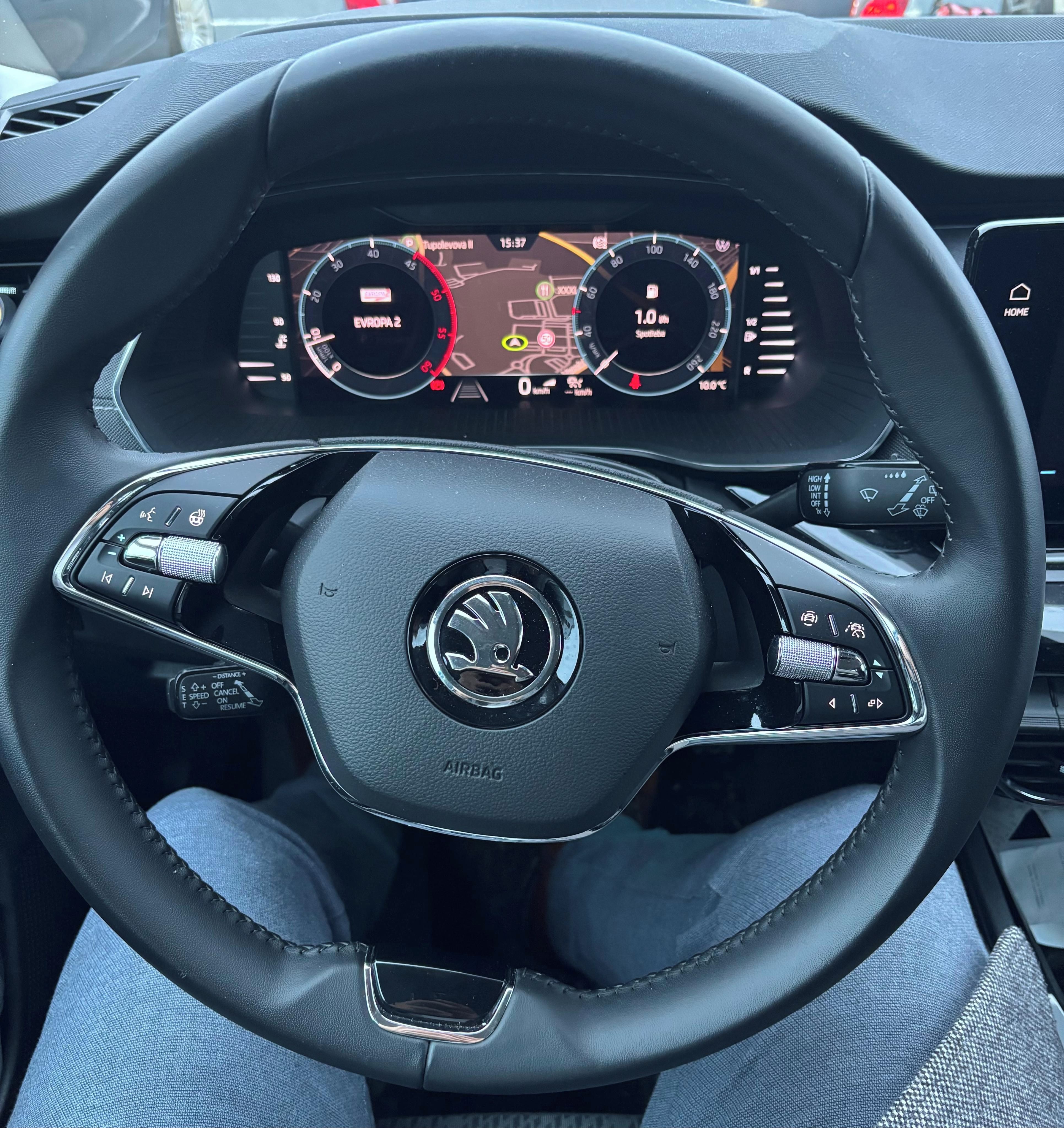 Škoda Octavia, Combi 4 Style+ 2.0TDI - fotka 4