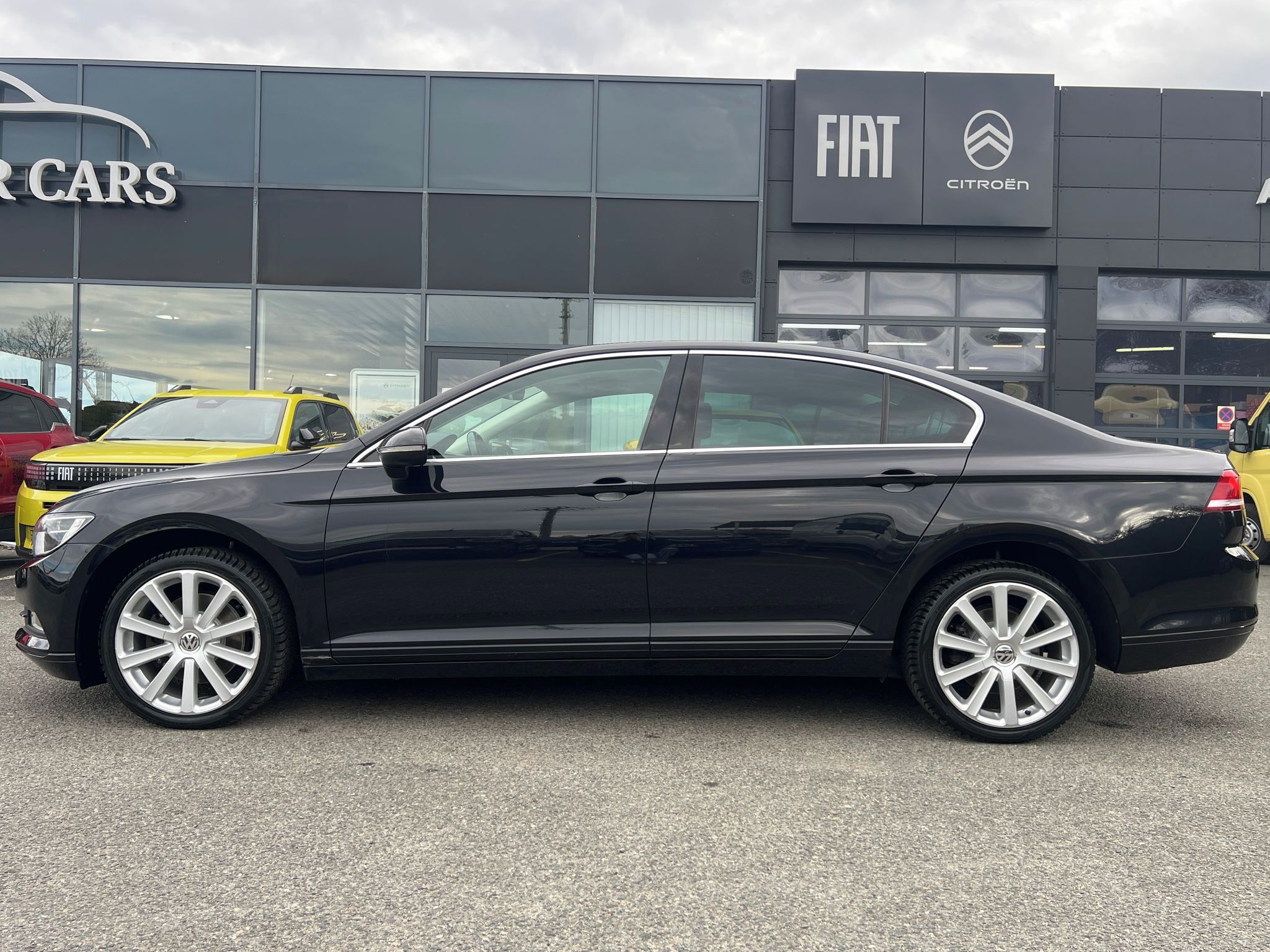 Volkswagen Passat, 1.4 TSI 110kW Manuál Servis - fotka 4