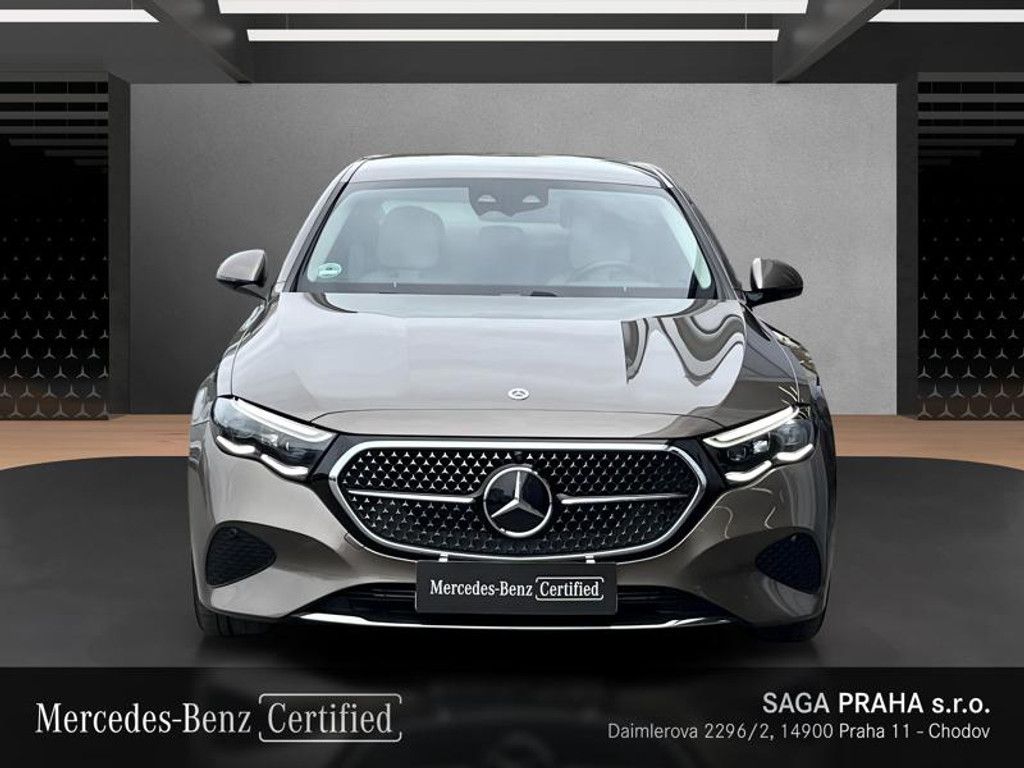 Mercedes-Benz Třídy E, Třída E 450 d 4MATIC - fotka 2