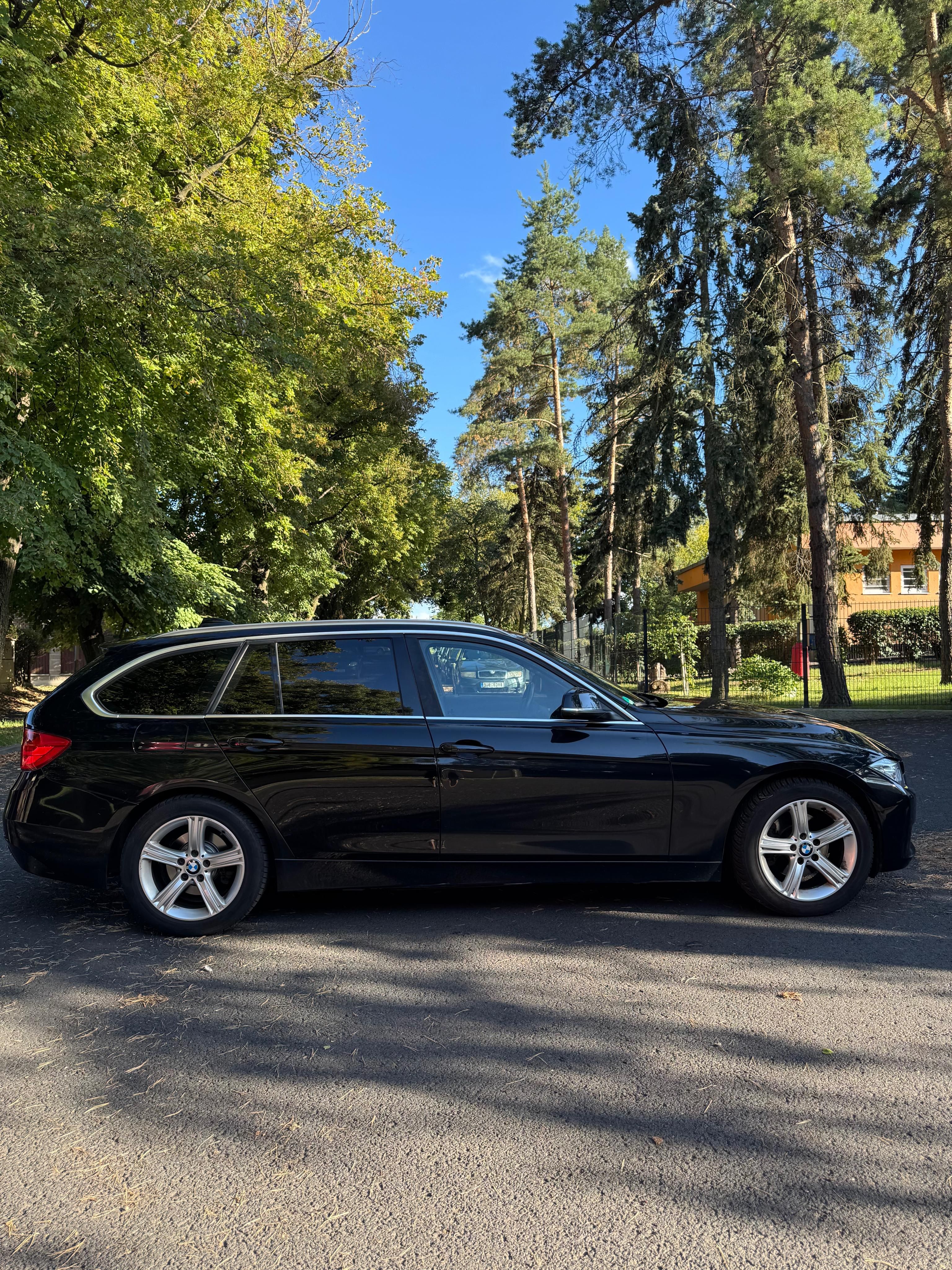 BMW Řada 3, BMW F31 320d 135 kW xDrive - fotka 5
