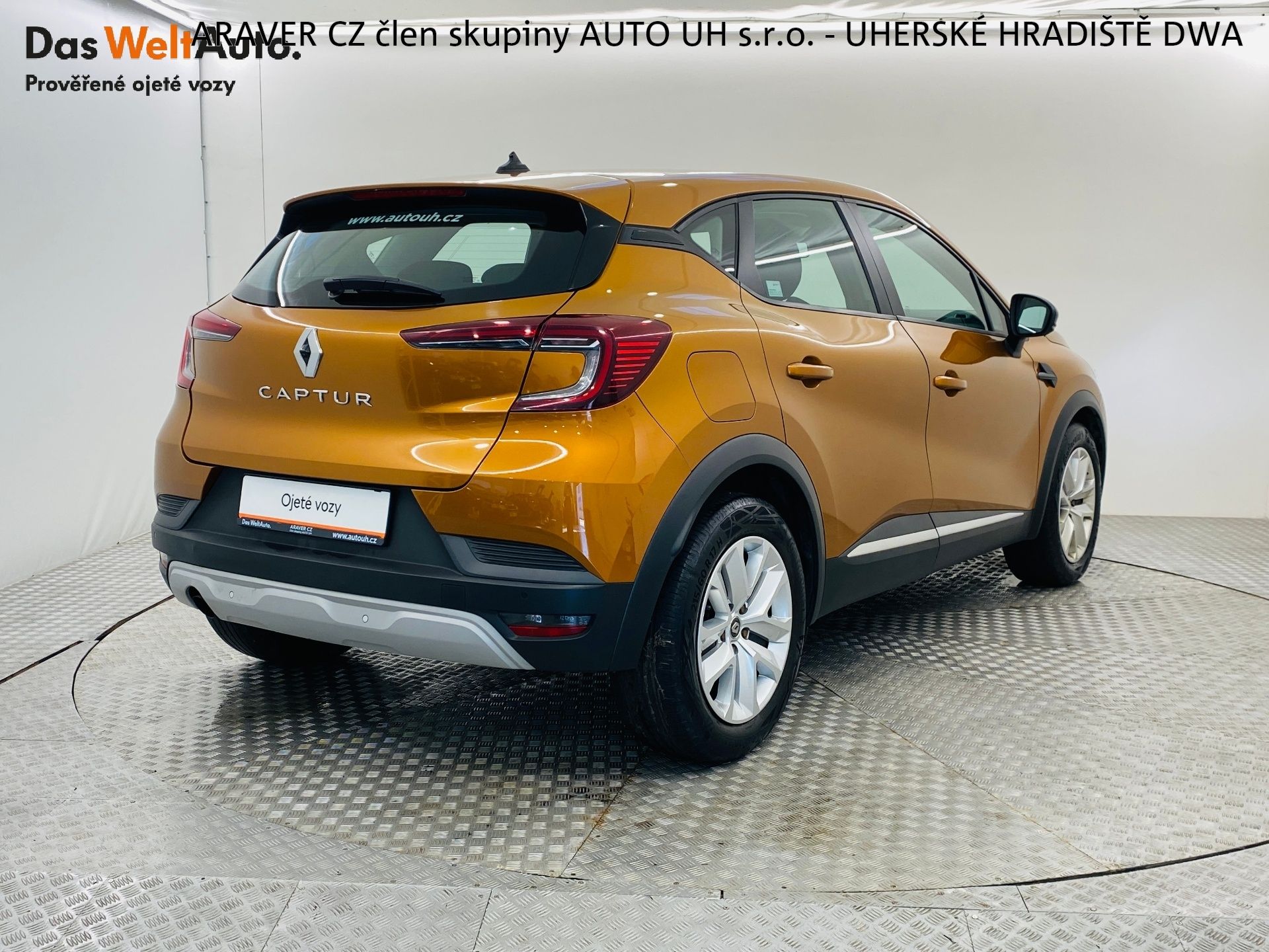 Renault Captur, 1.0 TCe 74kW 1. majitel - fotka 2