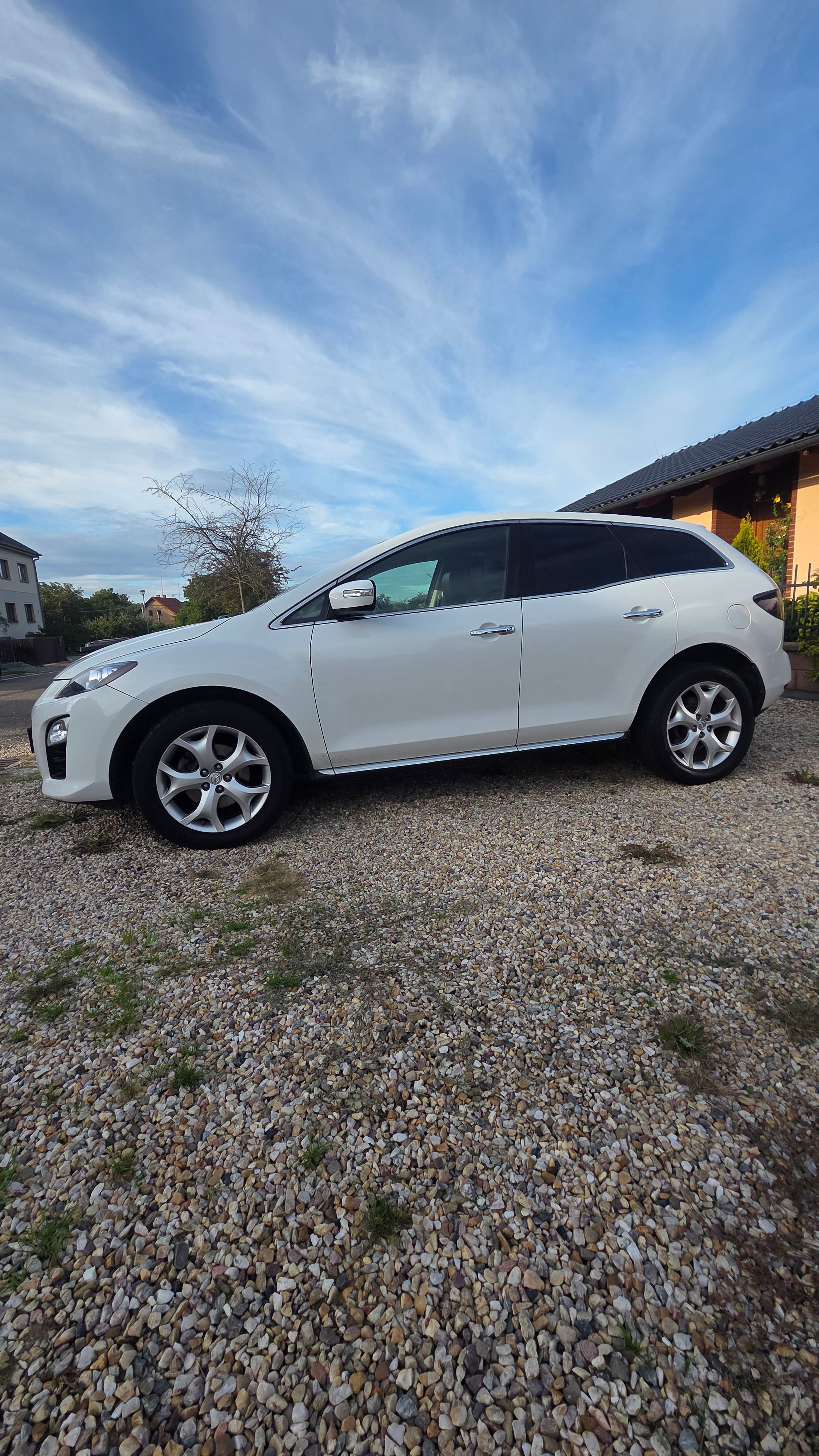 Mazda CX-7, Revolution 127kW, 4x4 původ CZ - fotka 3