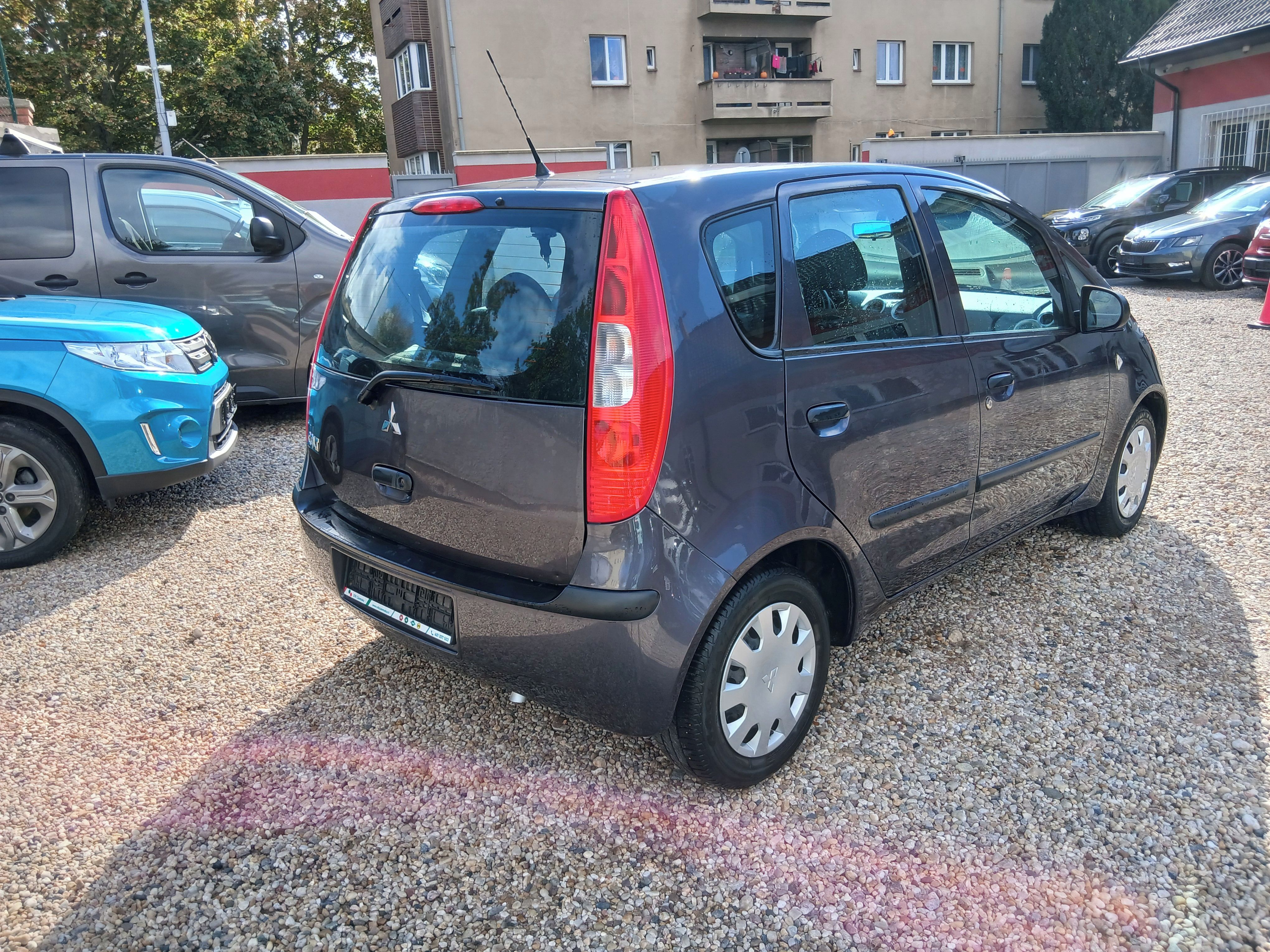 Mitsubishi Colt, 1.4i 70KW Klima - fotka 5